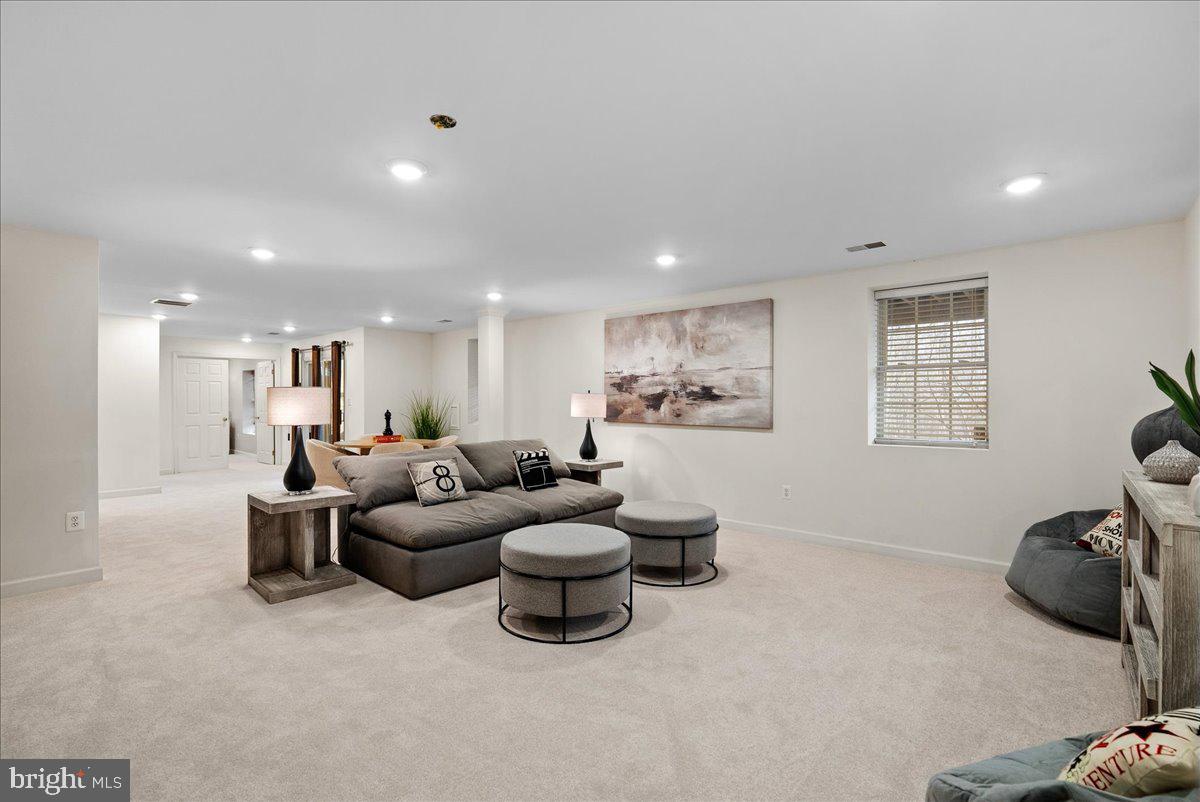 FAIRCREST - Residential