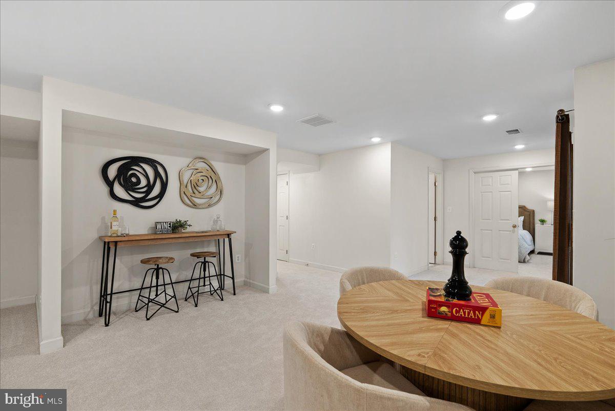 FAIRCREST - Residential