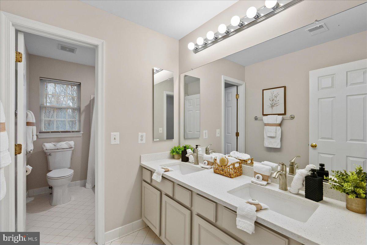 FAIRCREST - Residential