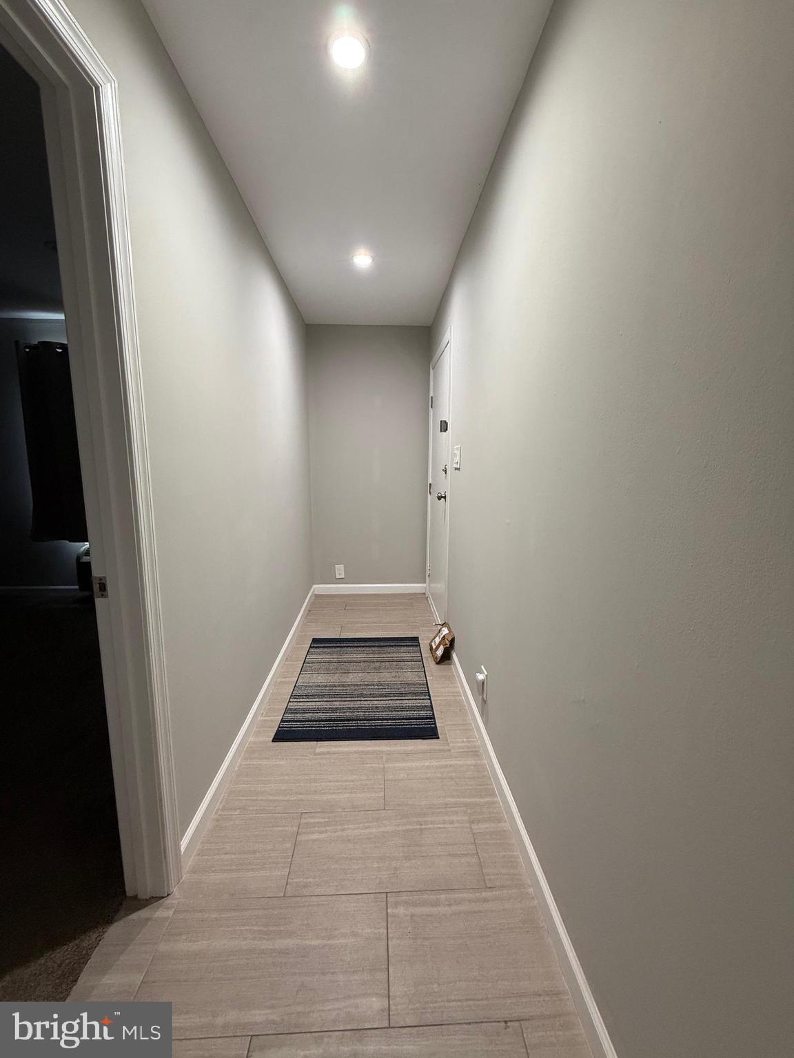 PEMBROOKE - Residential Lease