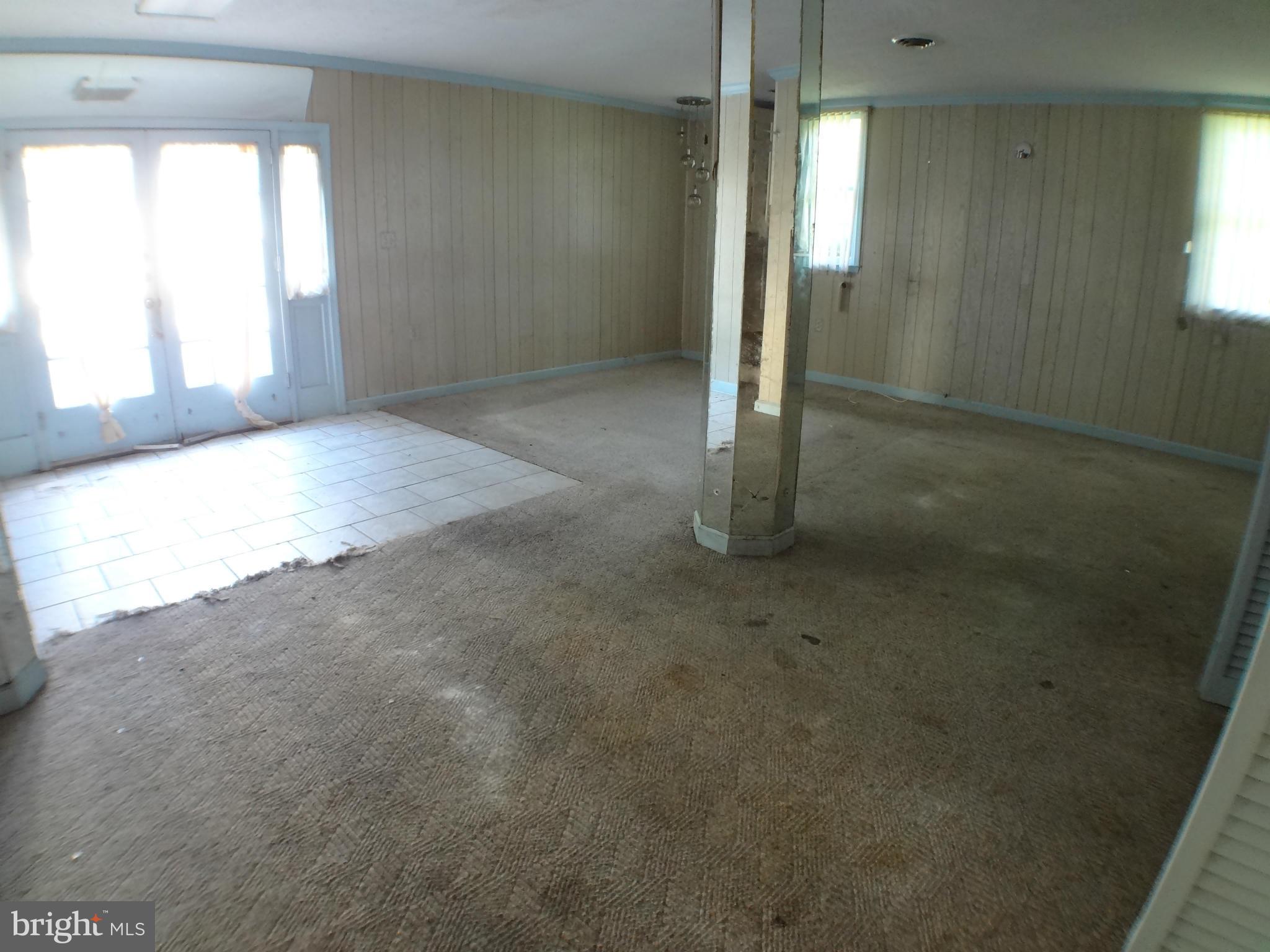 SHERWOOD HILLS - Residential