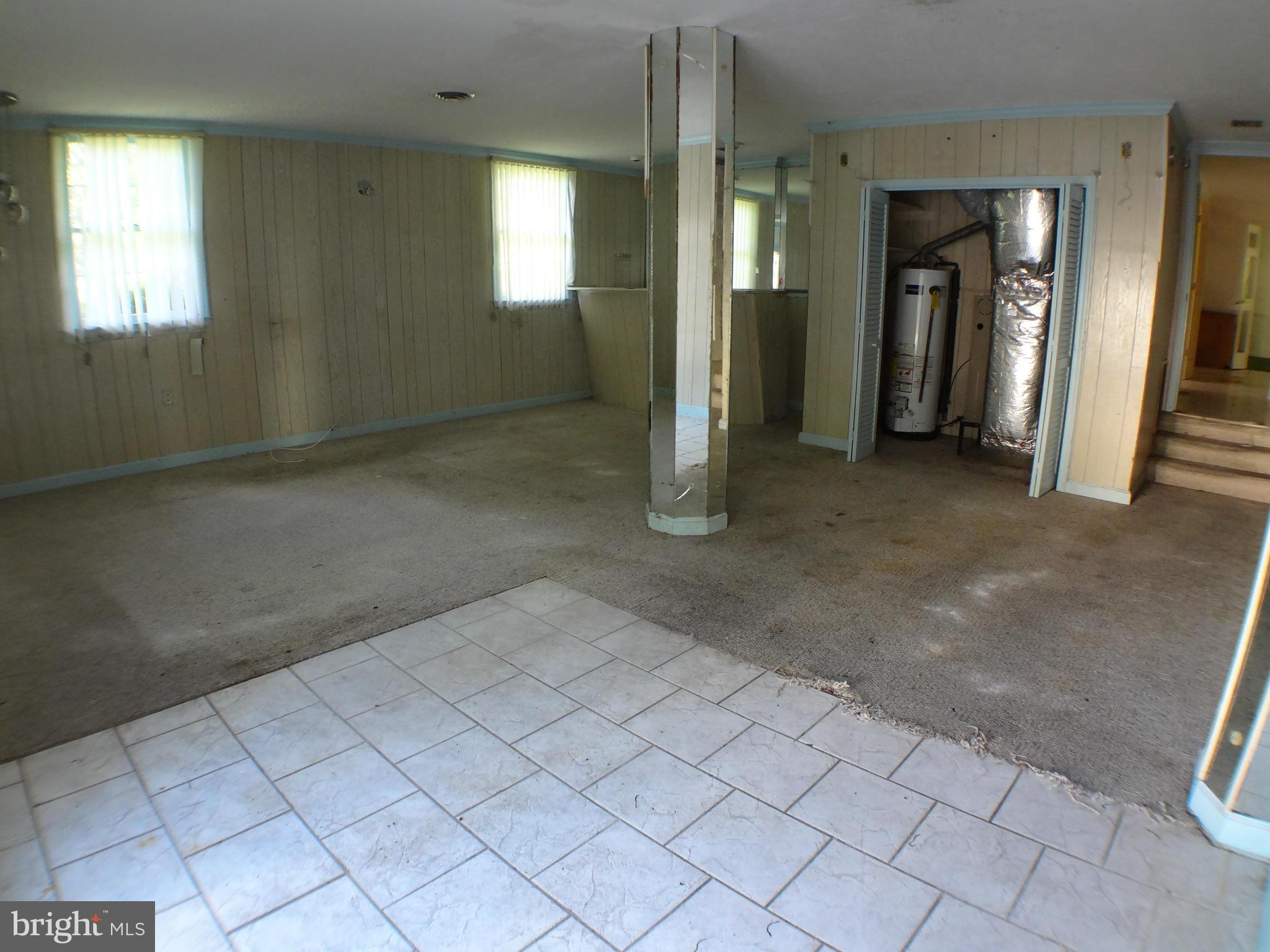 SHERWOOD HILLS - Residential