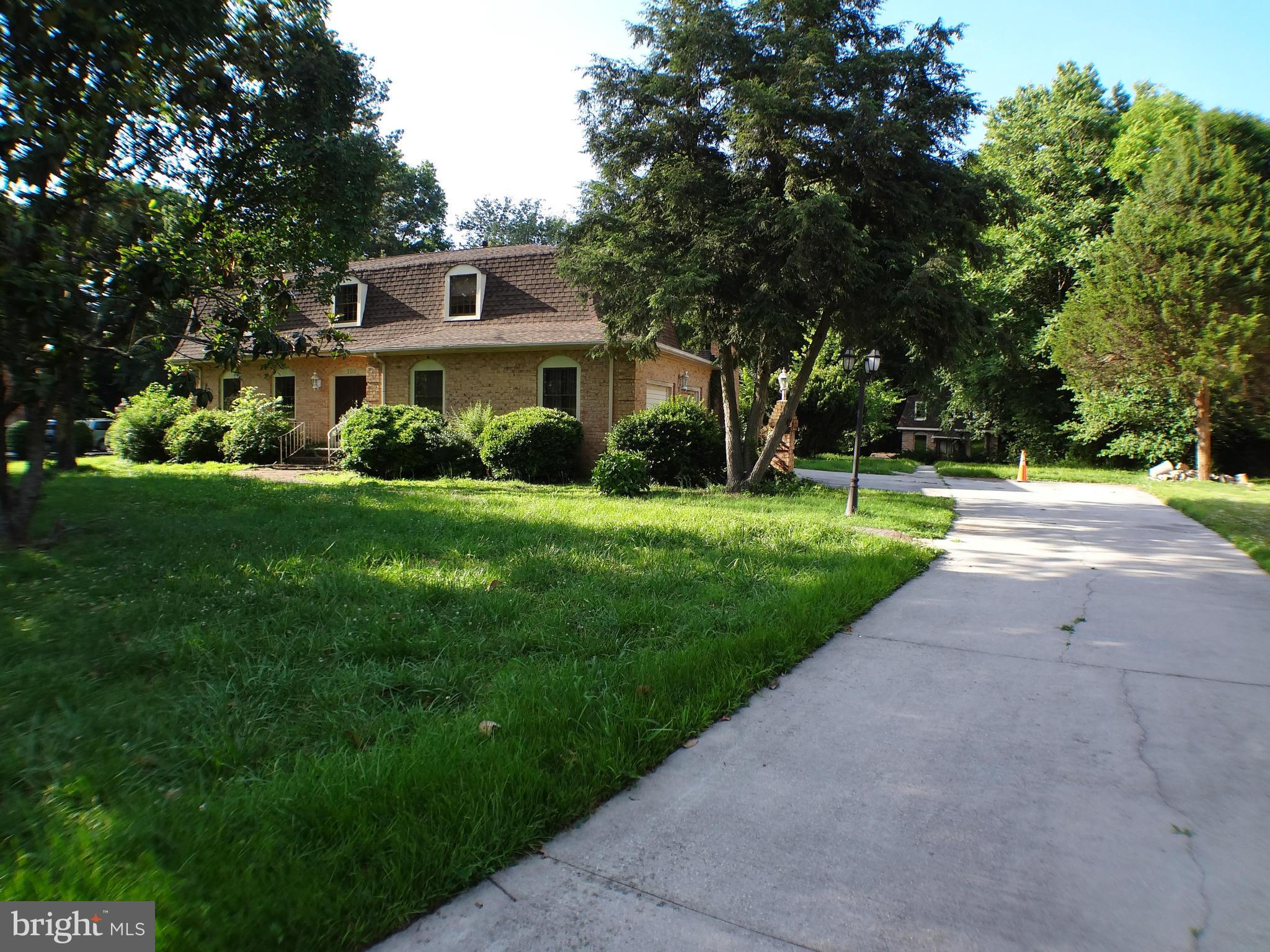 SHERWOOD HILLS - Residential