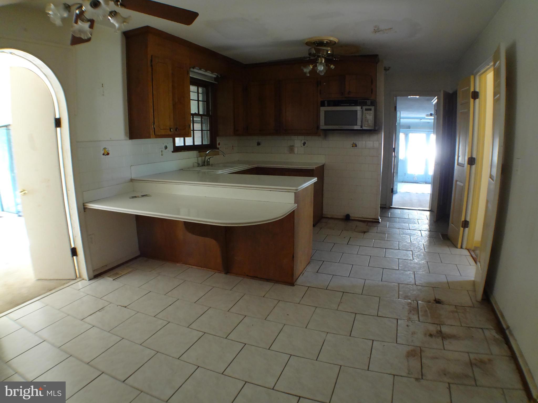 SHERWOOD HILLS - Residential