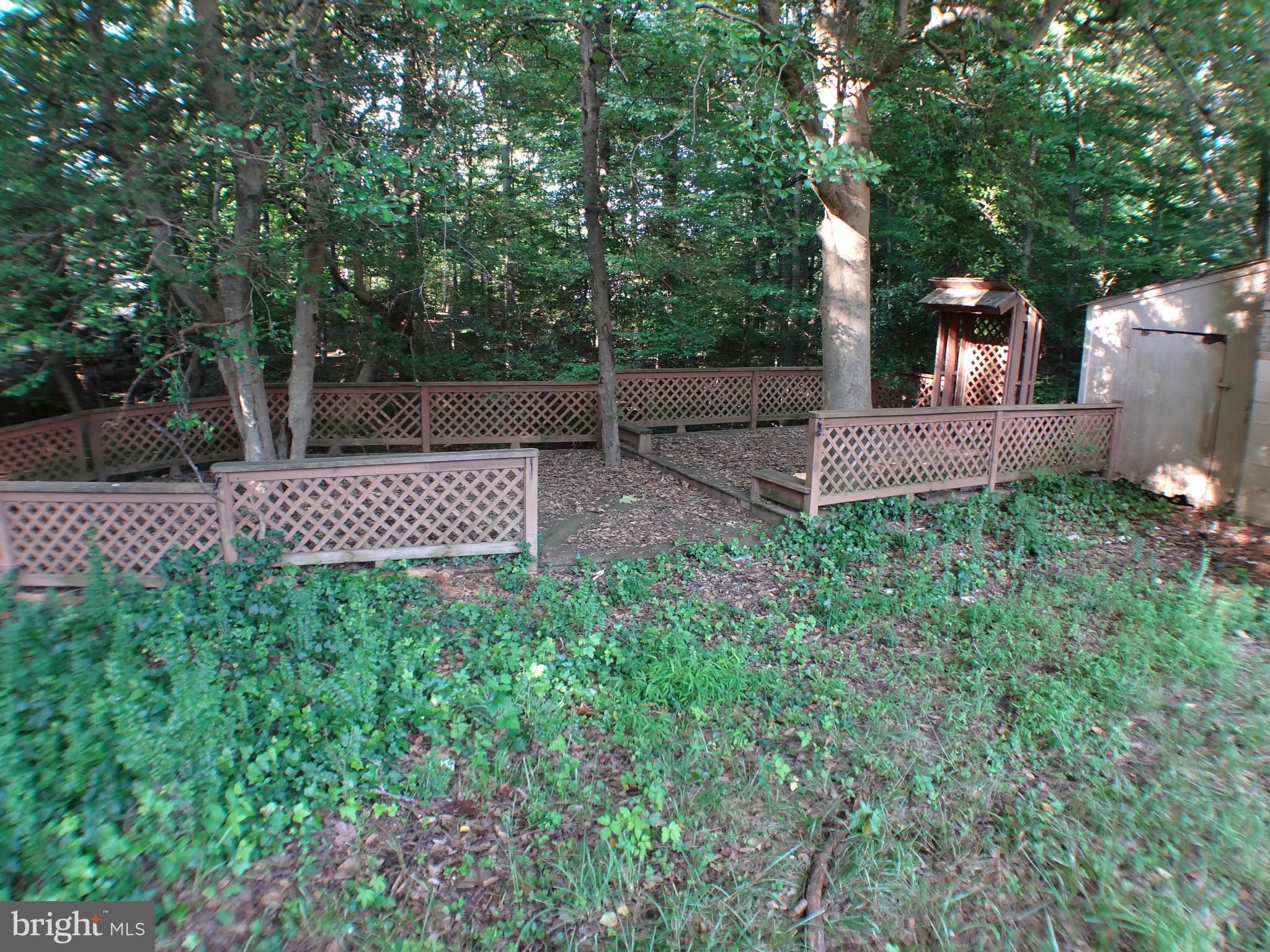 SHERWOOD HILLS - Residential