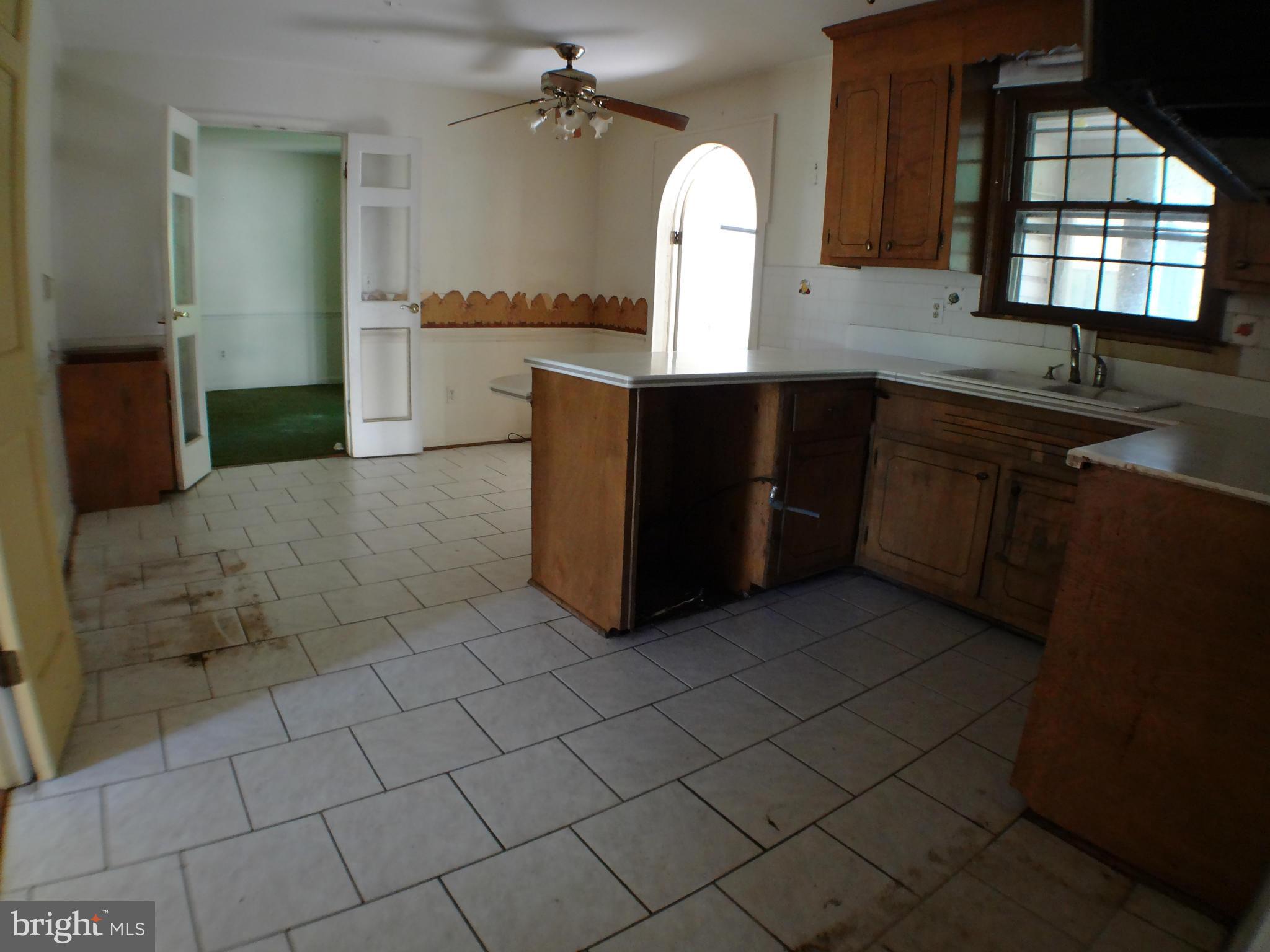 SHERWOOD HILLS - Residential