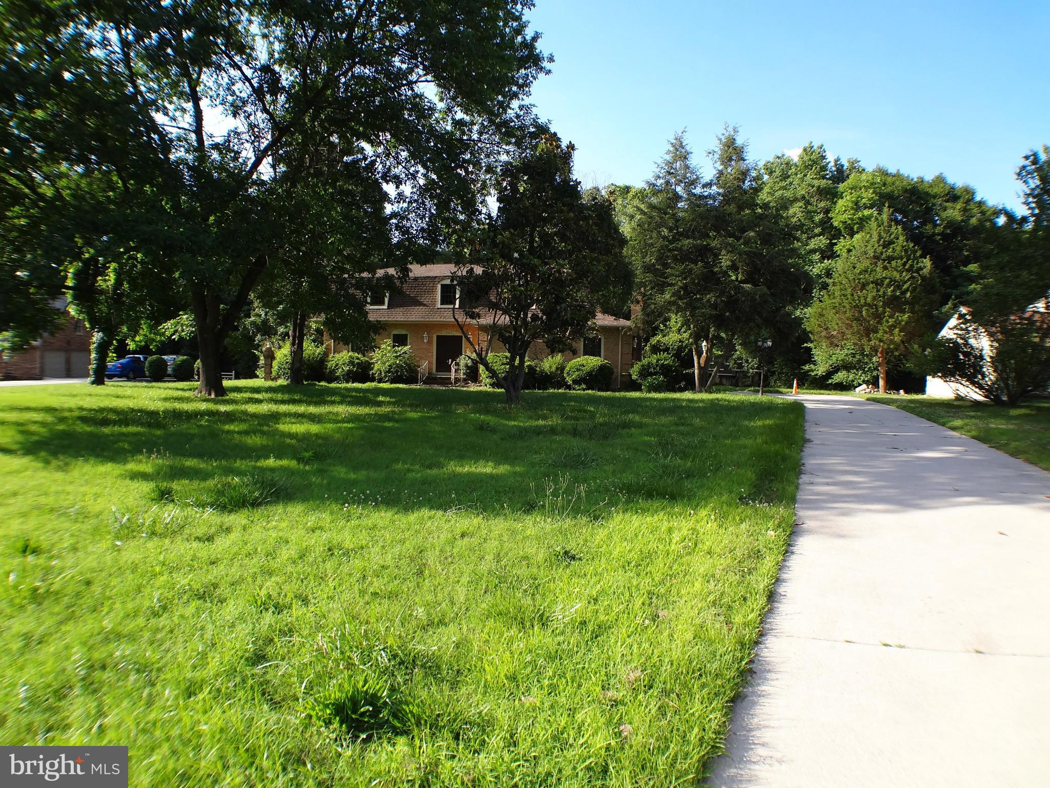 SHERWOOD HILLS - Residential