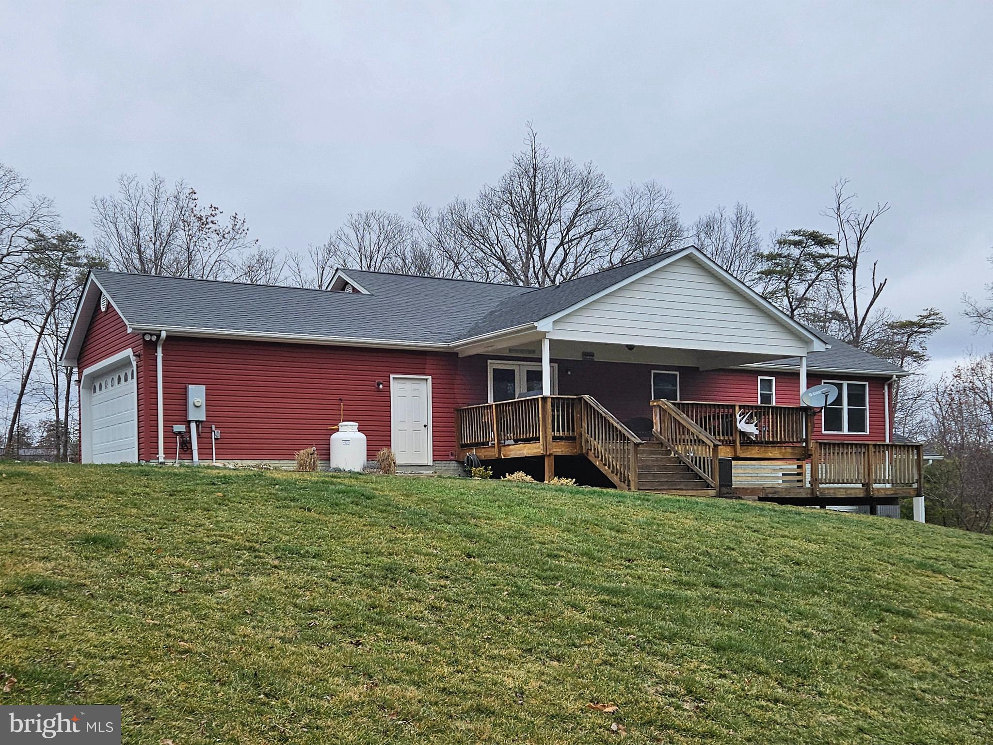 MASSANUTTEN FARMS WEST - Residential