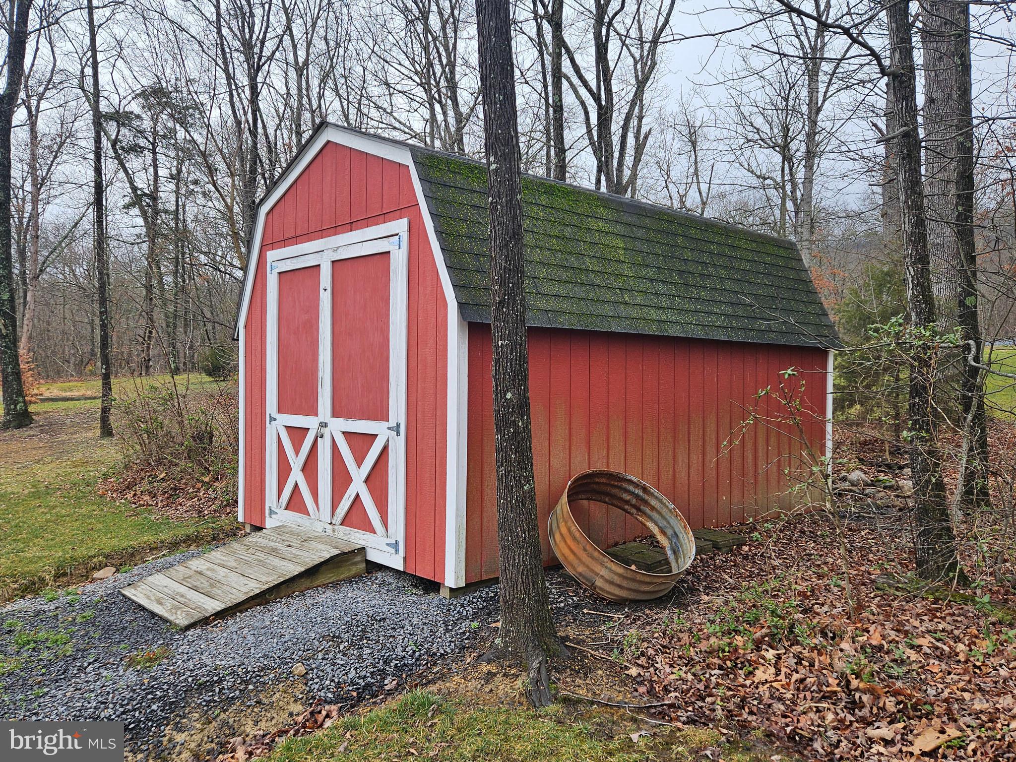 MASSANUTTEN FARMS WEST - Residential