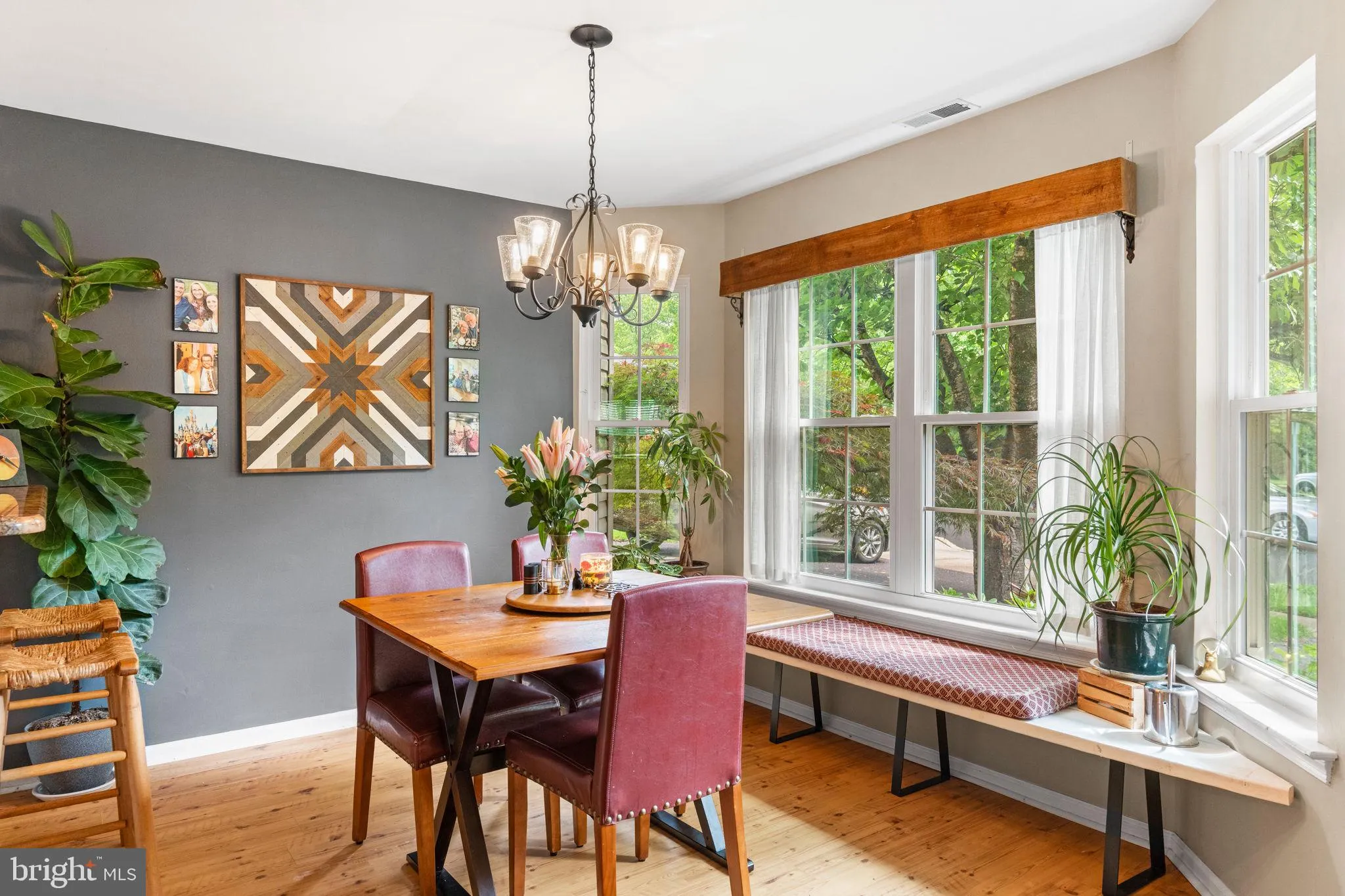 Chalfont, Pennsylvania 18914, United States, 3 Bedrooms Bedrooms, ,3 BathroomsBathrooms,Residential,Contingent,189438