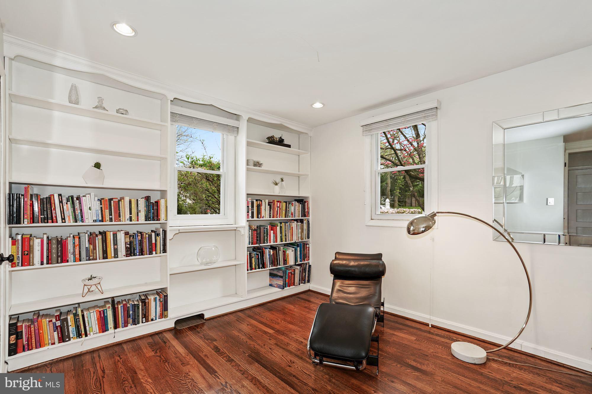 GLEN ECHO HEIGHTS - Residential