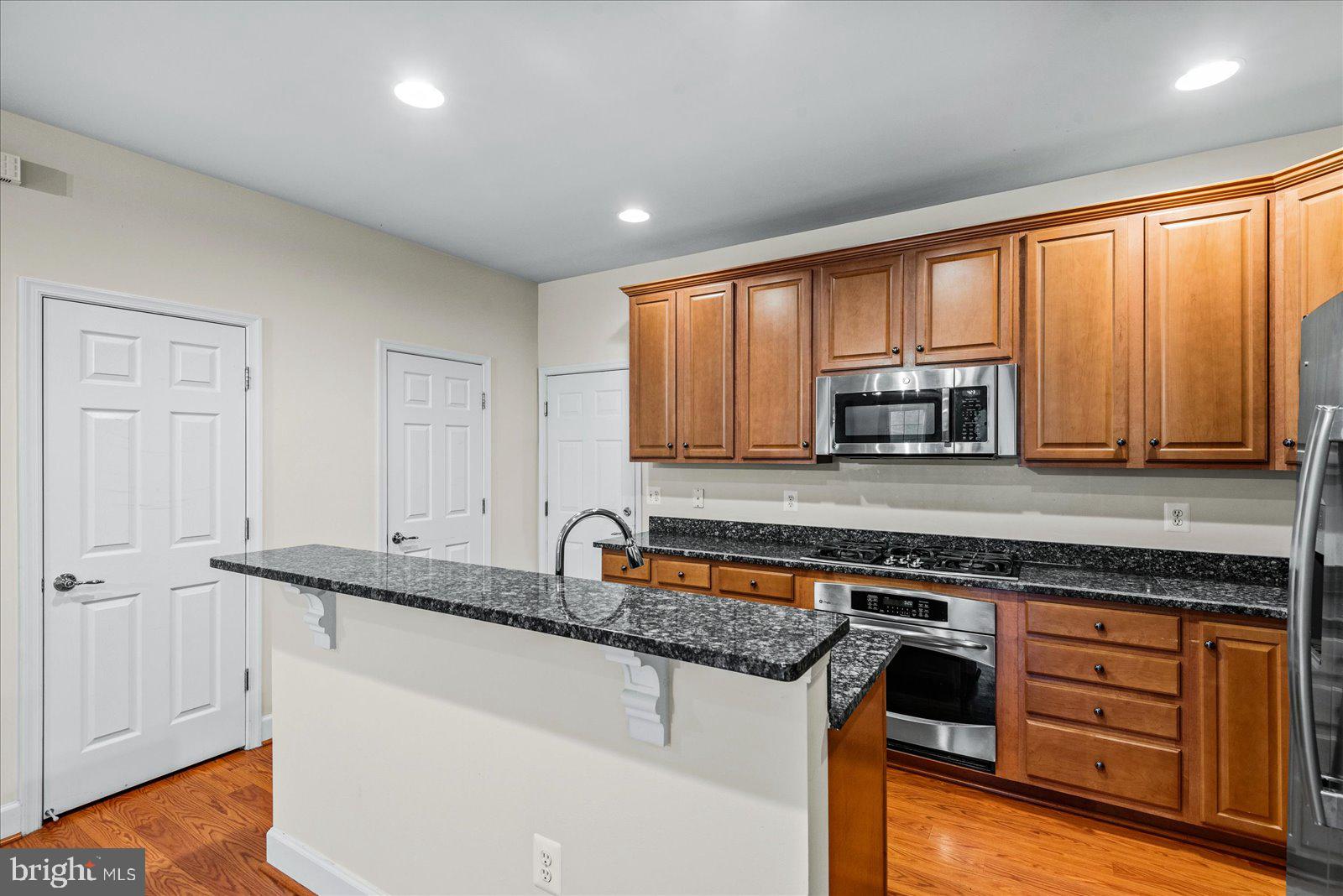 POTOMAC CLUB - Residential