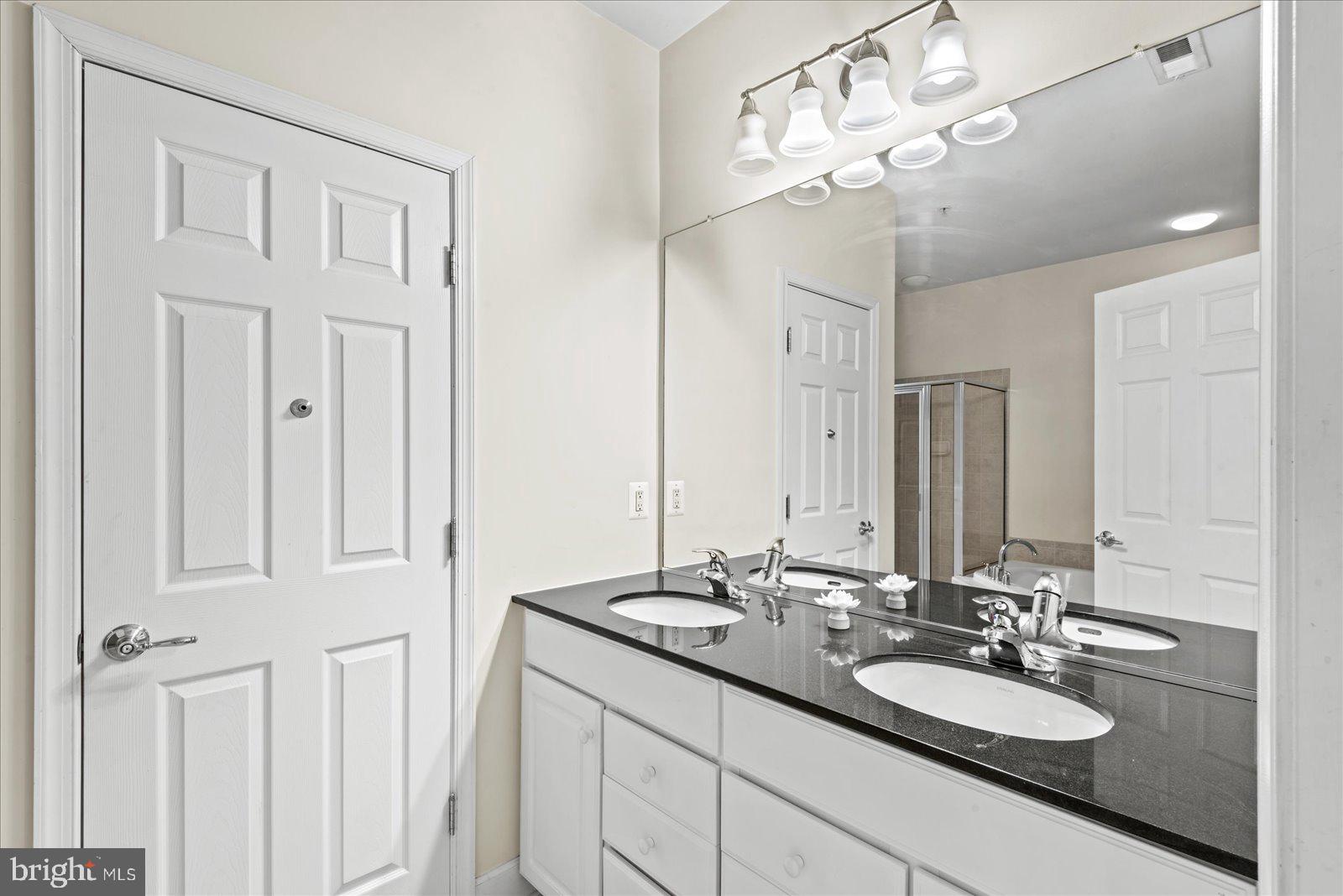 POTOMAC CLUB - Residential