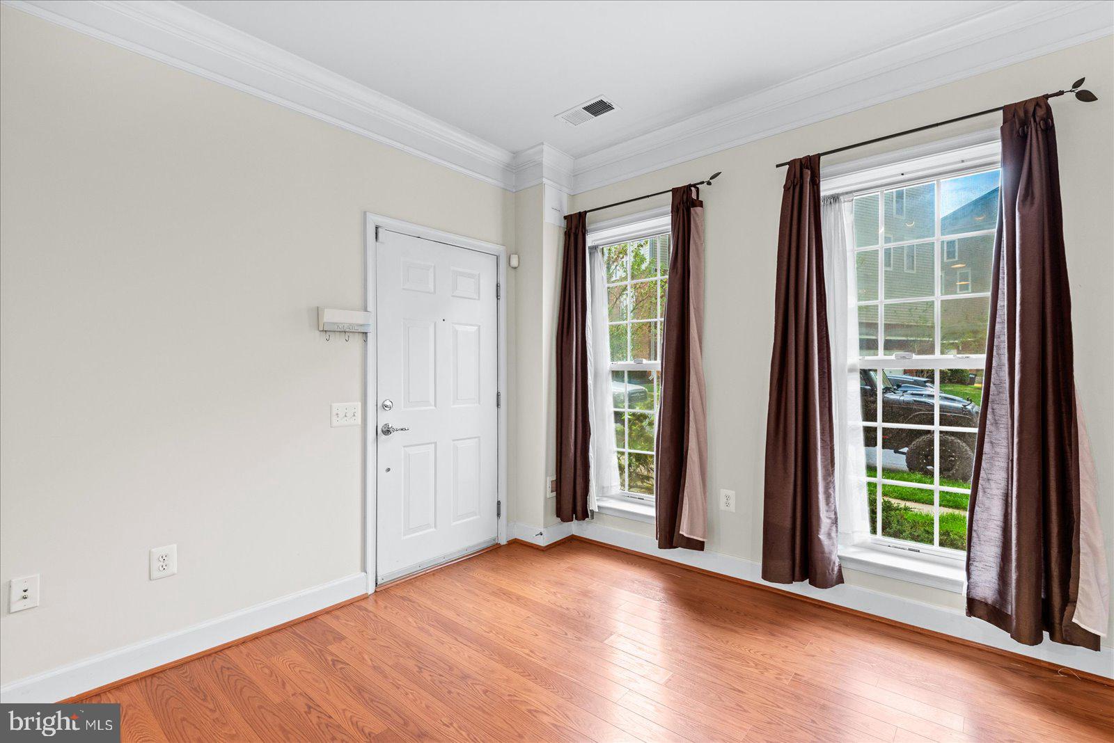 POTOMAC CLUB - Residential