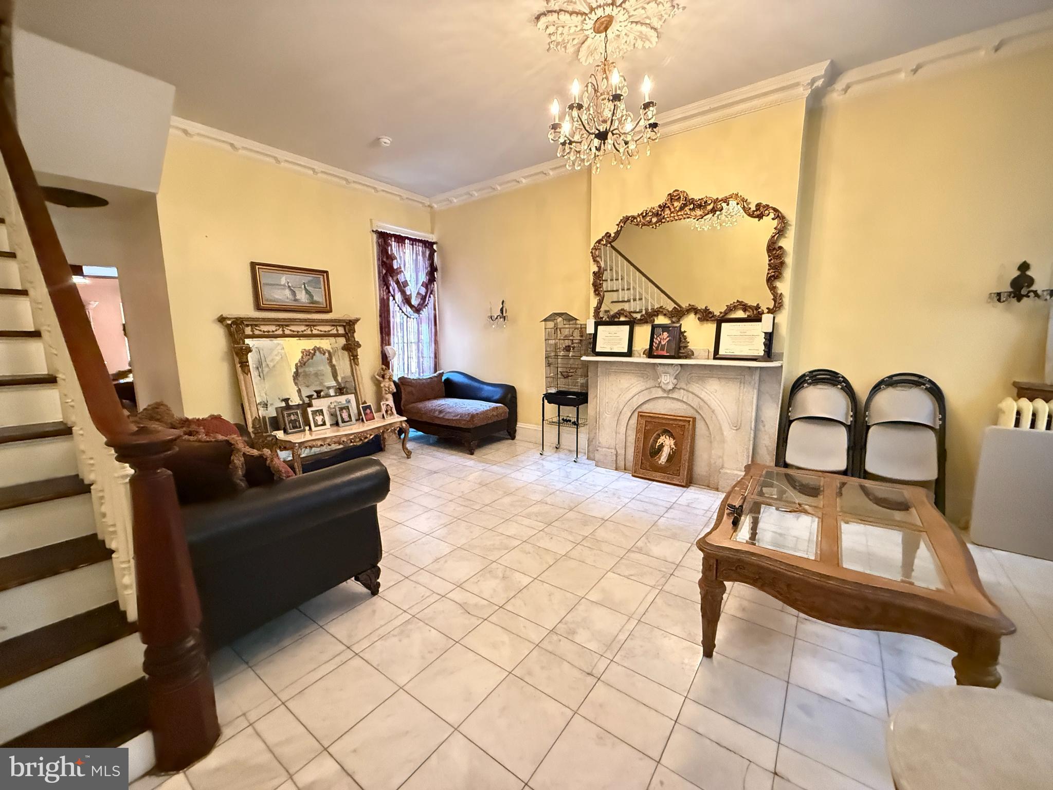 SPRING GARDEN - Residential