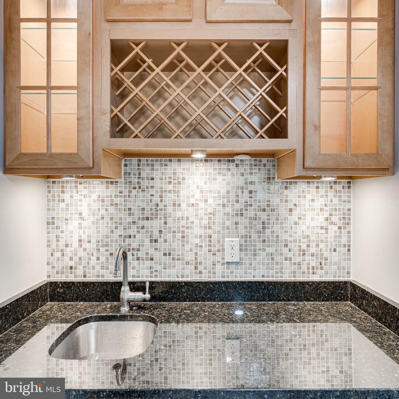 MONTGOMERY WHITE OAK - Residential