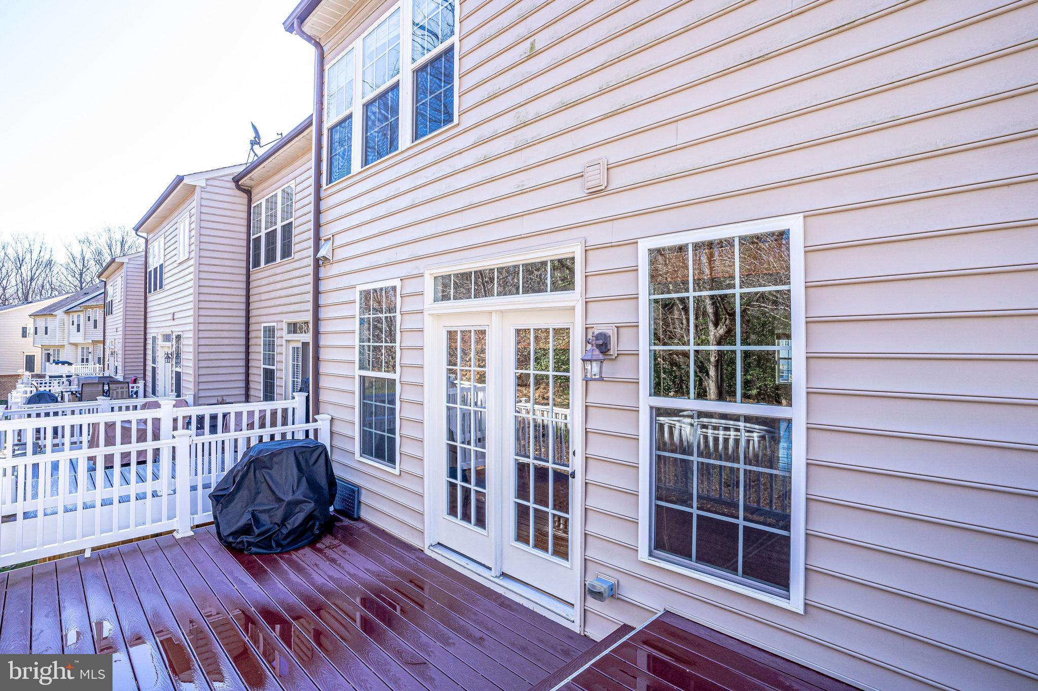 MONTGOMERY WHITE OAK - Residential