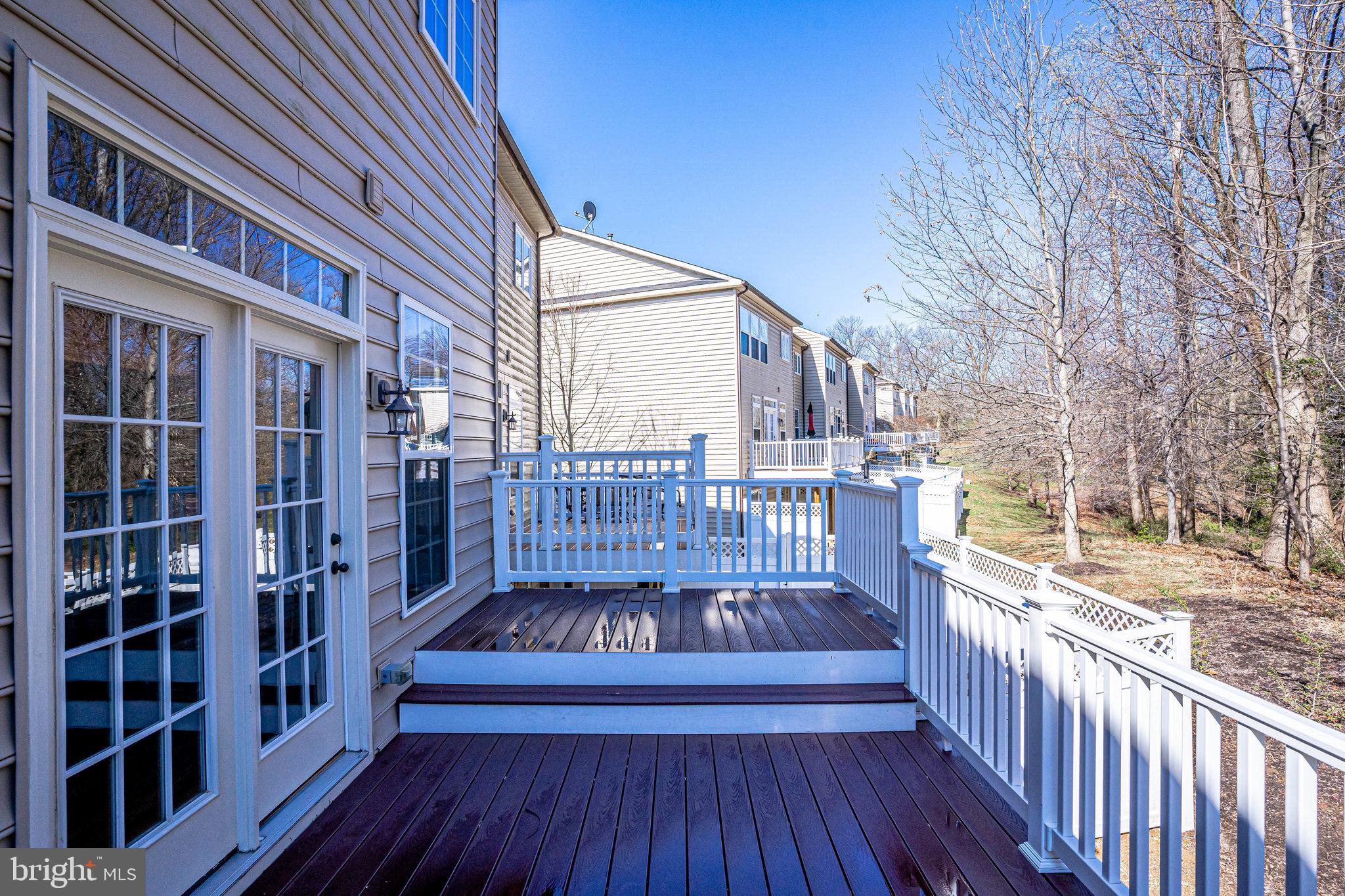 MONTGOMERY WHITE OAK - Residential