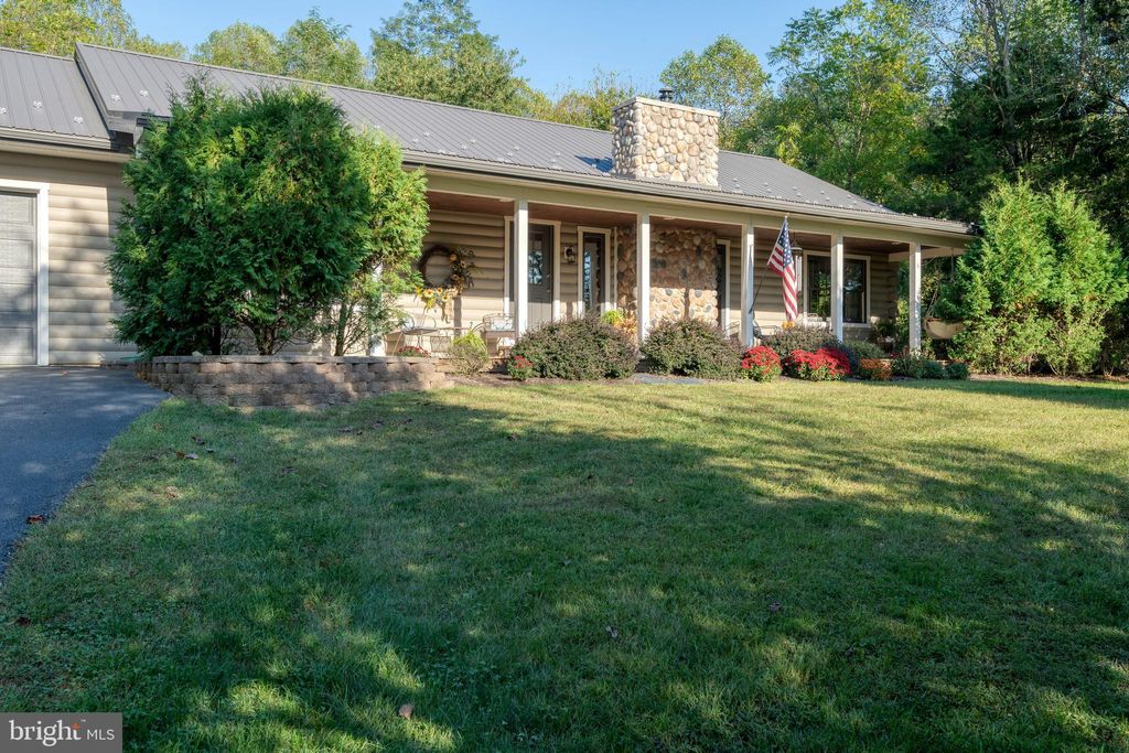 Photo of 1967 Pinetown Road, WELLSVILLE, PA 17365 (MLS # PAYK2090206)