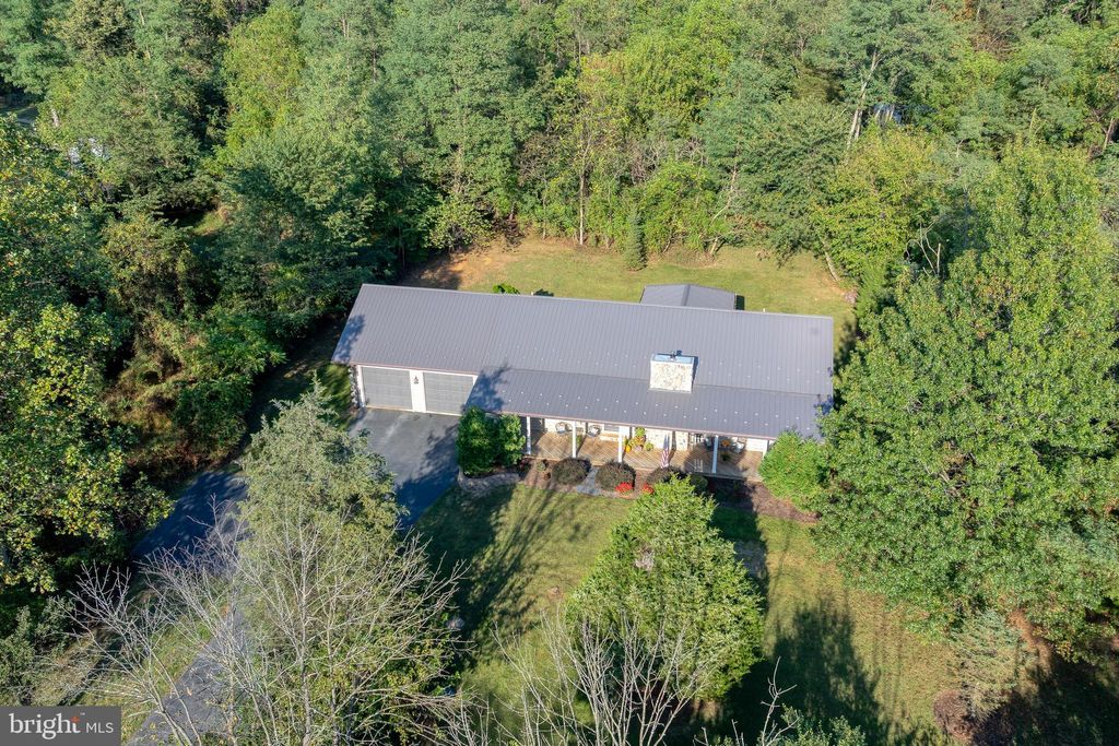 Photo of 1967 Pinetown Road, WELLSVILLE, PA 17365 (MLS # PAYK2090206)