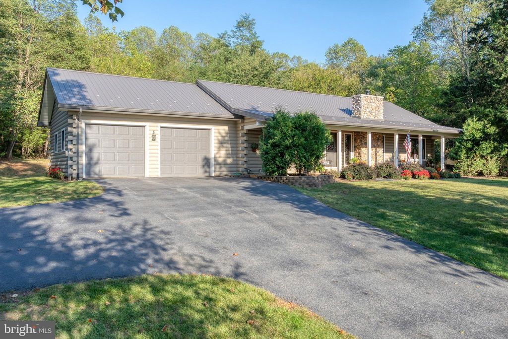 Photo of 1967 Pinetown Road, WELLSVILLE, PA 17365 (MLS # PAYK2090206)