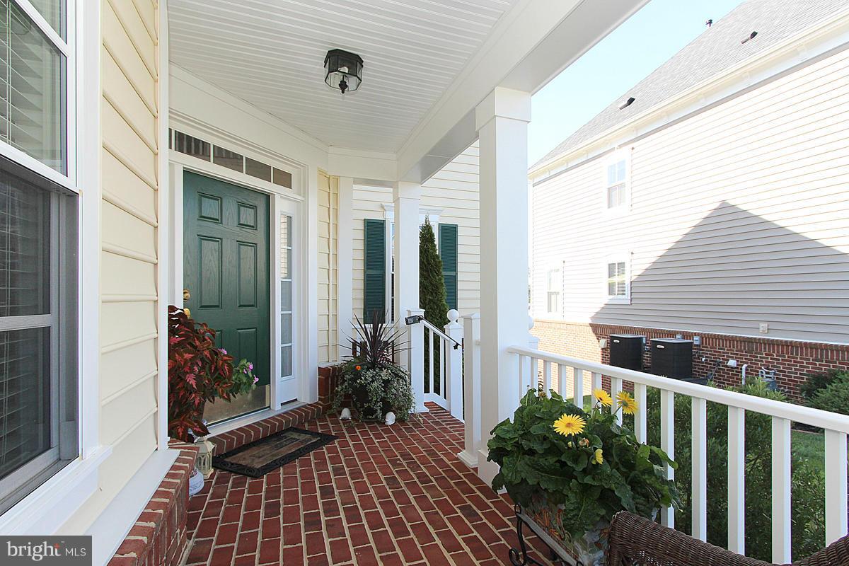 NEW BRISTOW VILLAGE - Residential Lease