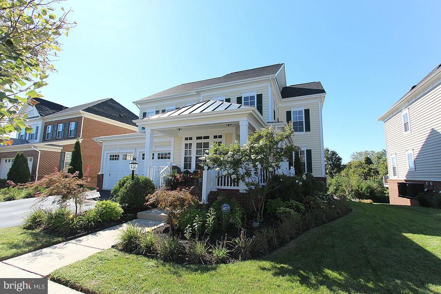 BEAUTIFUL, ,BIG, OPEN CONCEPT HOME.* 5 BR 4.5 BA * FINISHED WALKOUT BASEMENT* GOURMET KITCHEN OVERLOOKS FR* GLEAMING HARDWOOD FLOORS* MAIN LEVEL LIBRARY* LARGE DECK OVERLOOKS BIG FENCED BACK YARD WITH TREED VIEWS* PLAYSET STAYS* UNDERGROUND SPRINKLER SYSTEM* LAREGE FRONT PORCH* ENJOY COMMUNITY AMMENITIES* CLOSE TO VRE AND SHOPPING* AVAIL 1 DECEMBER* PETS CASE BY CASE