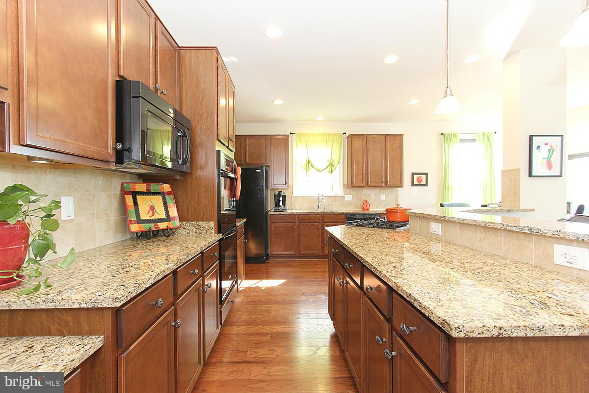 NEW BRISTOW VILLAGE - Residential Lease