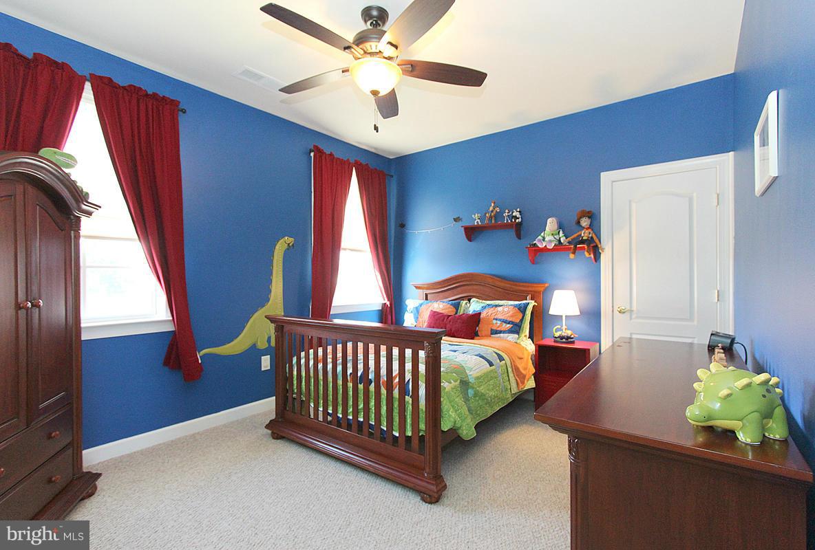 NEW BRISTOW VILLAGE - Residential Lease