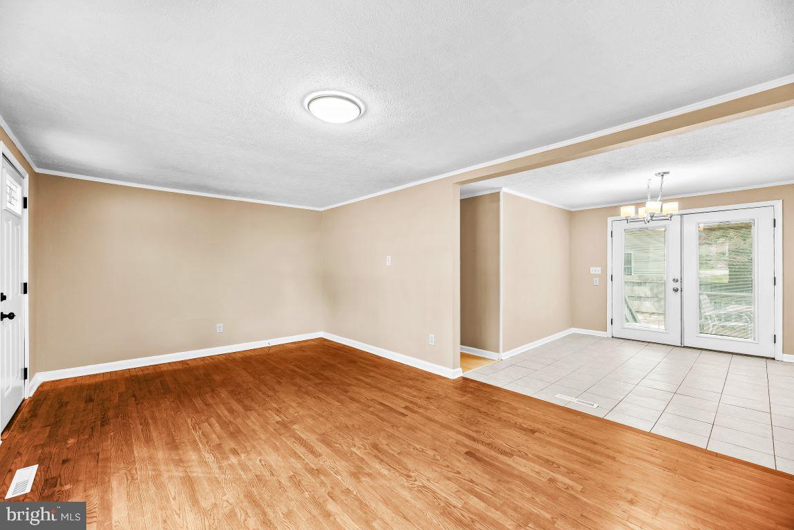 CHESAPEAKE RANCH ESTATES - Residential