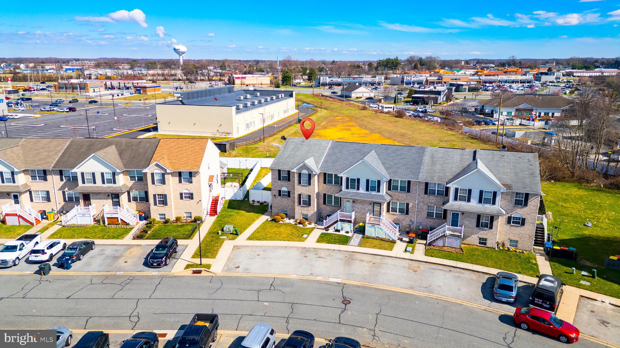 MIDDLETOWN VILLAGE - Residential