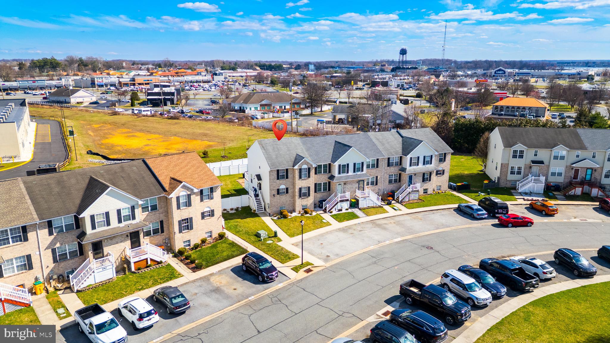 MIDDLETOWN VILLAGE - Residential