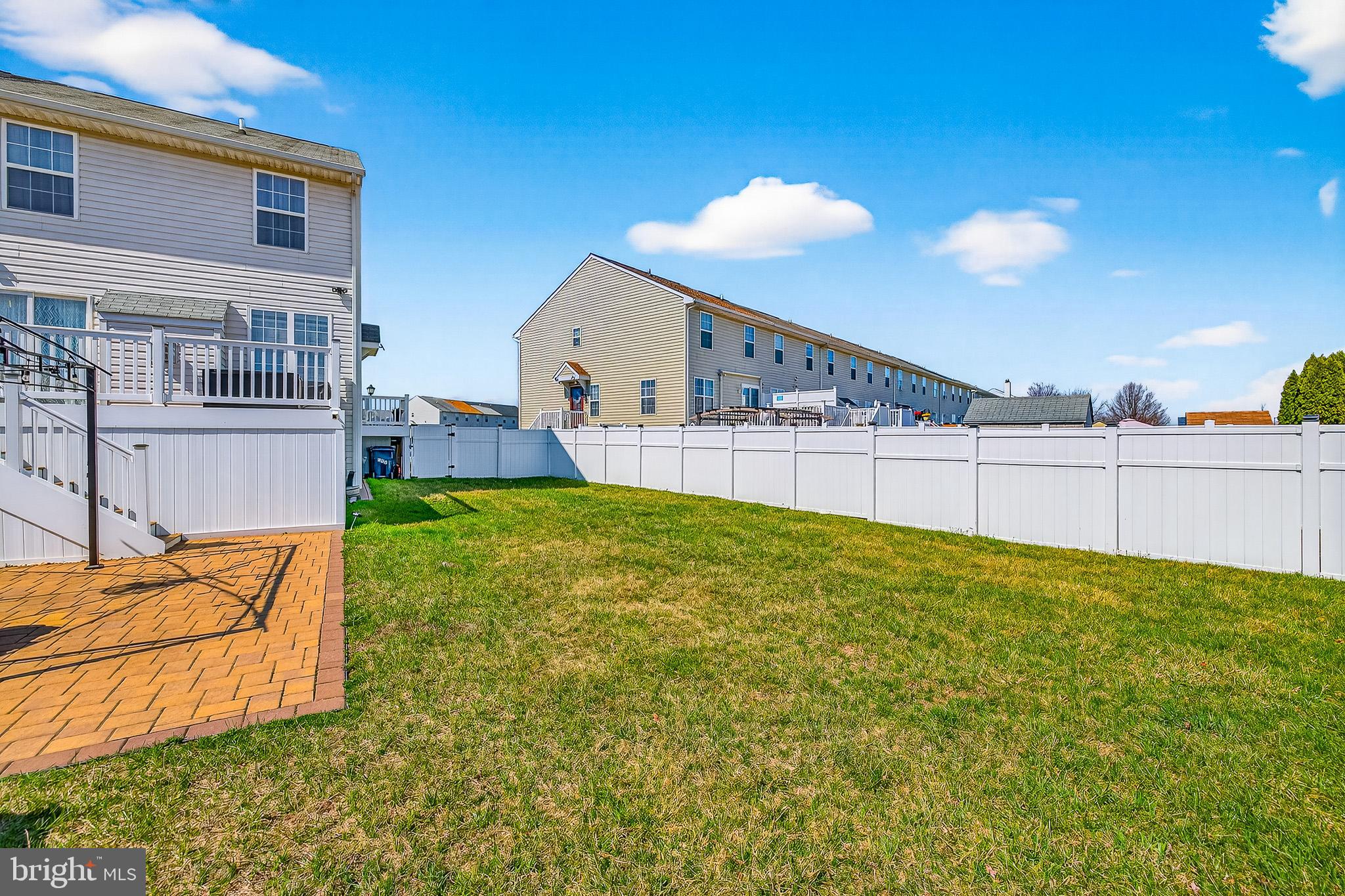 MIDDLETOWN VILLAGE - Residential