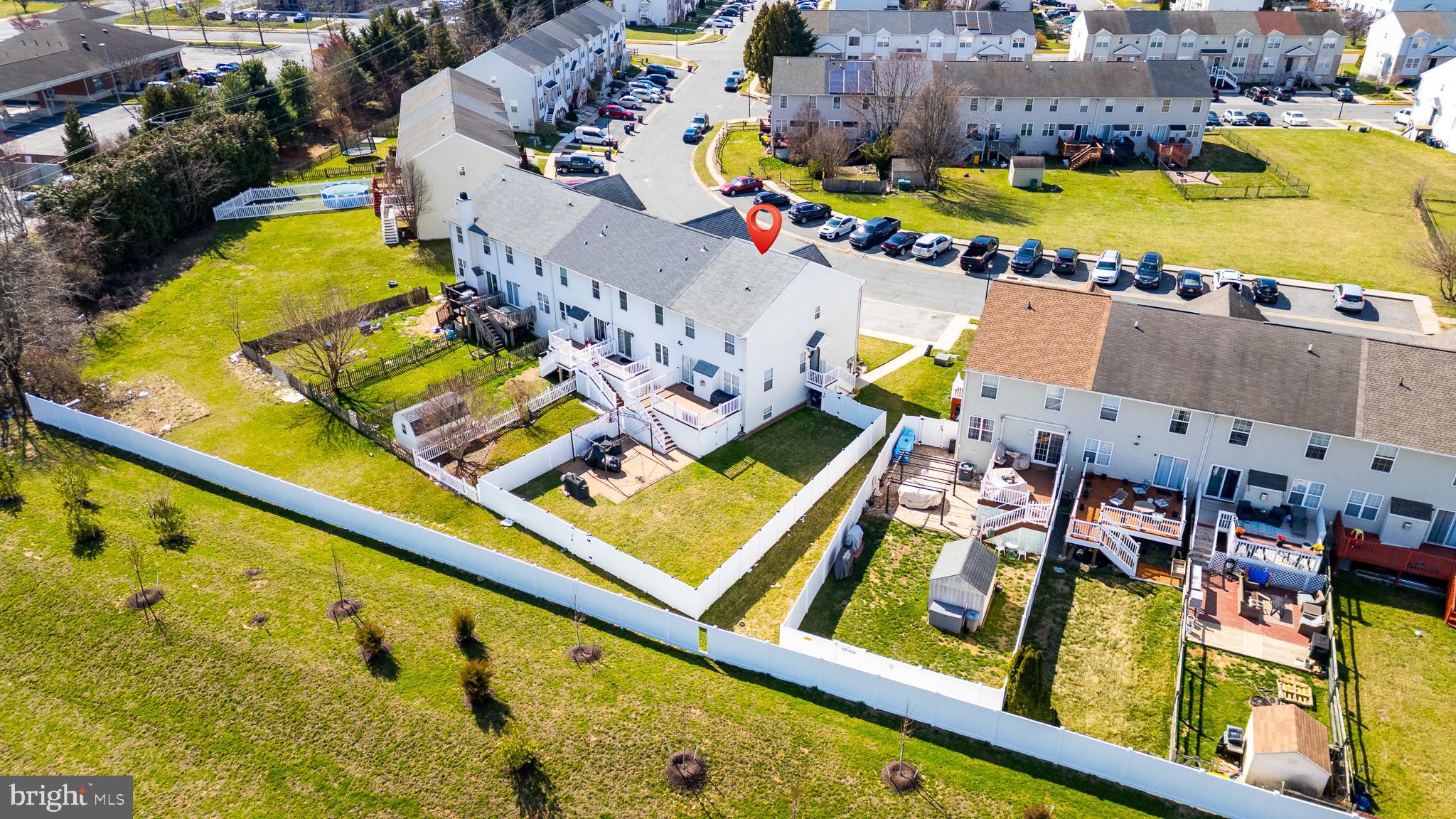 MIDDLETOWN VILLAGE - Residential