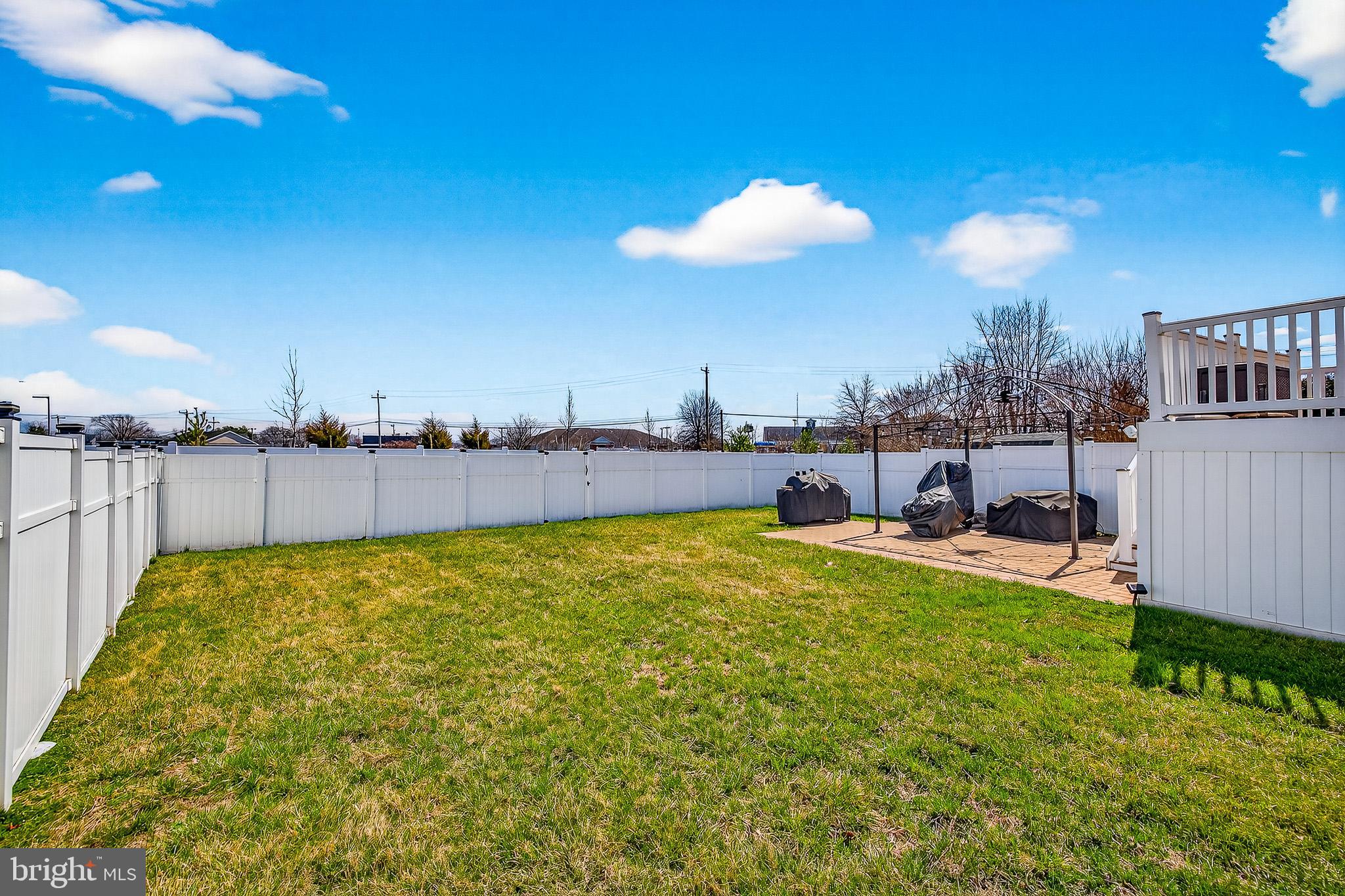 MIDDLETOWN VILLAGE - Residential