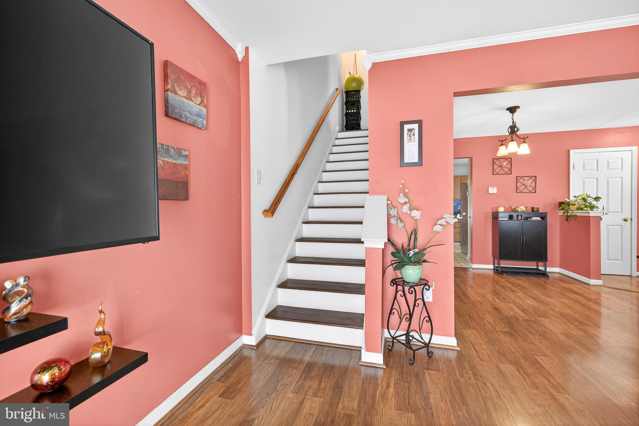 MIDDLETOWN VILLAGE - Residential