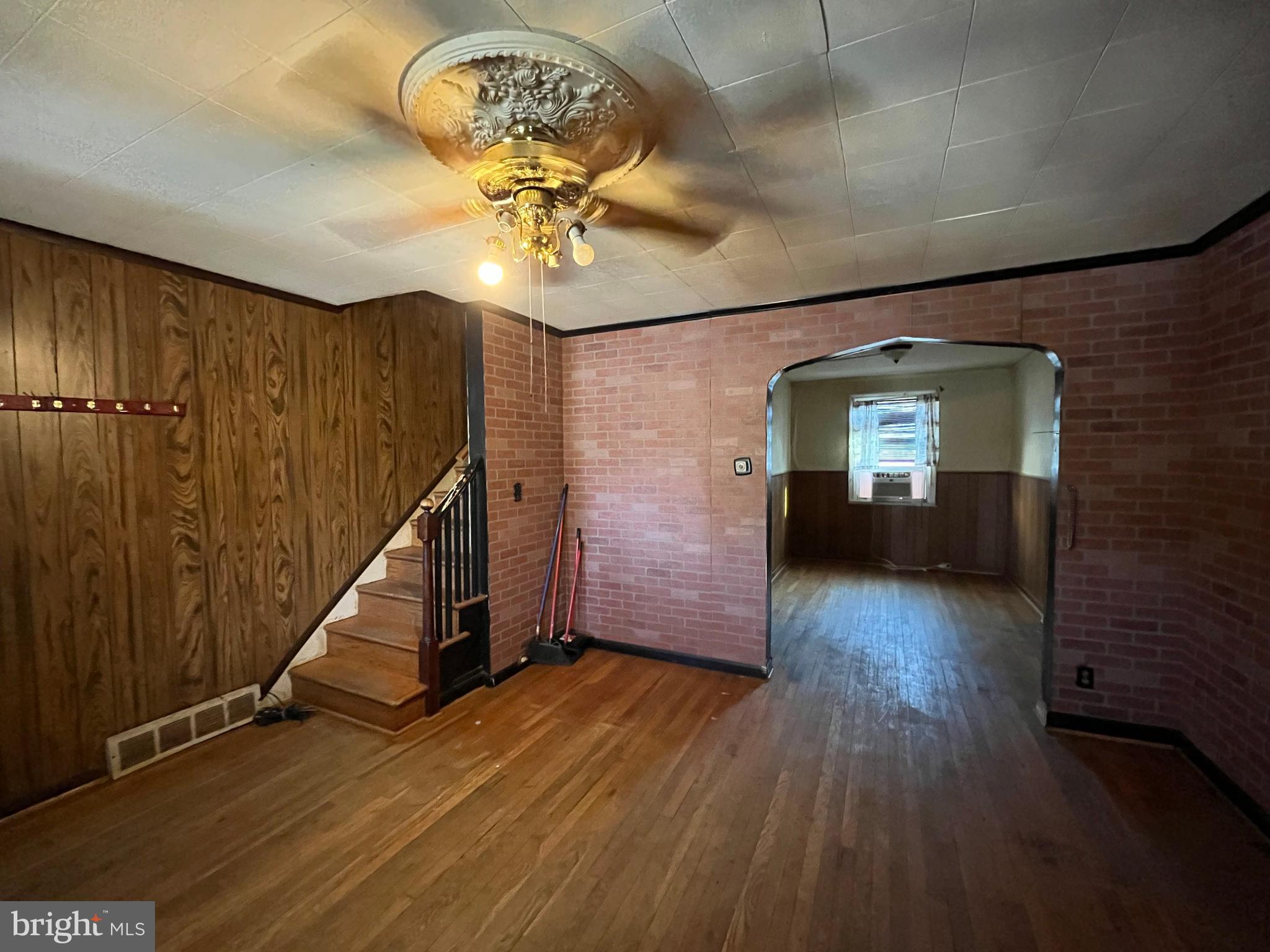 BROOKLYN - Residential