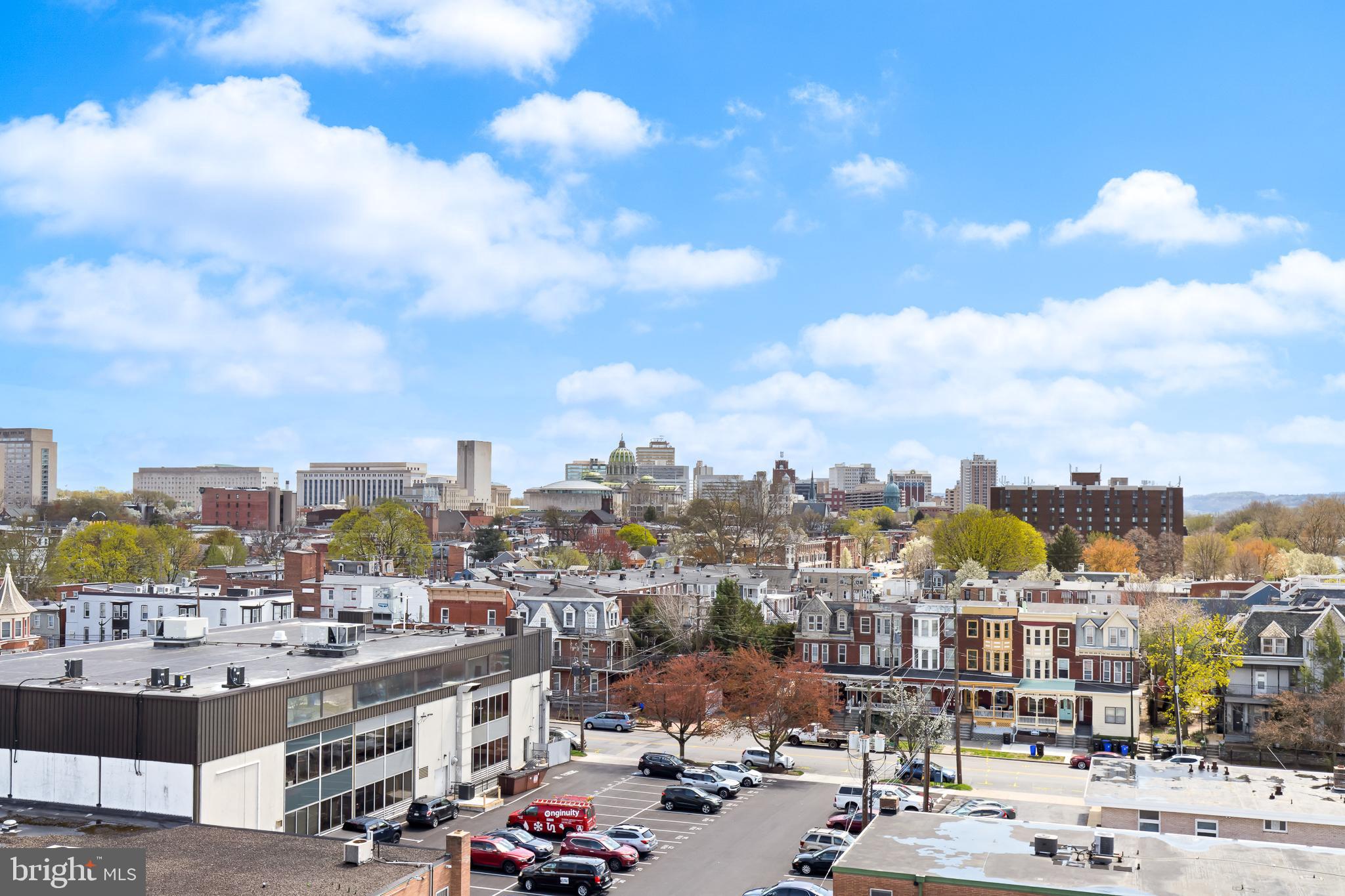 RIVERVIEW MANOR - Residential