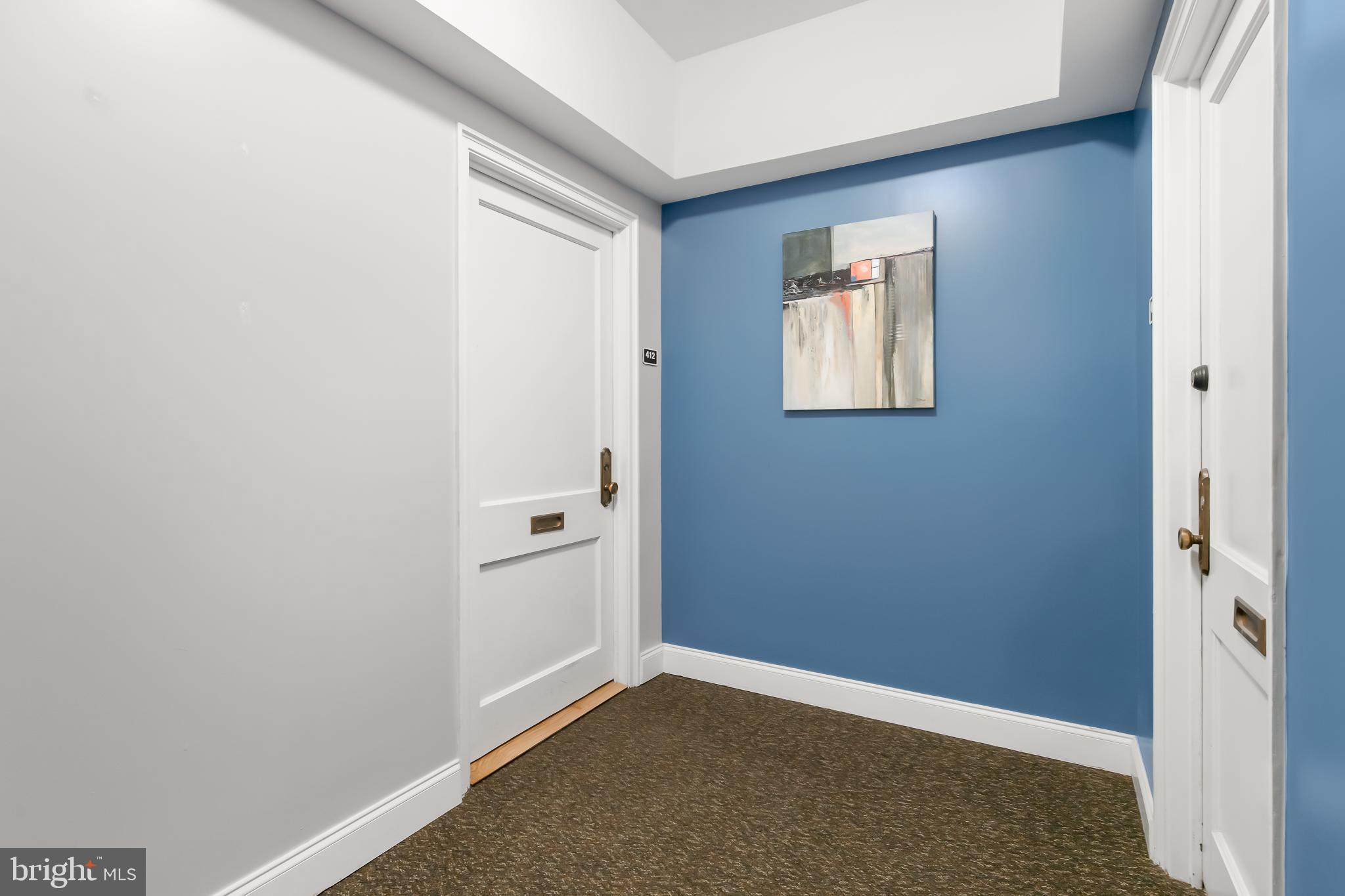 RIVERVIEW MANOR - Residential