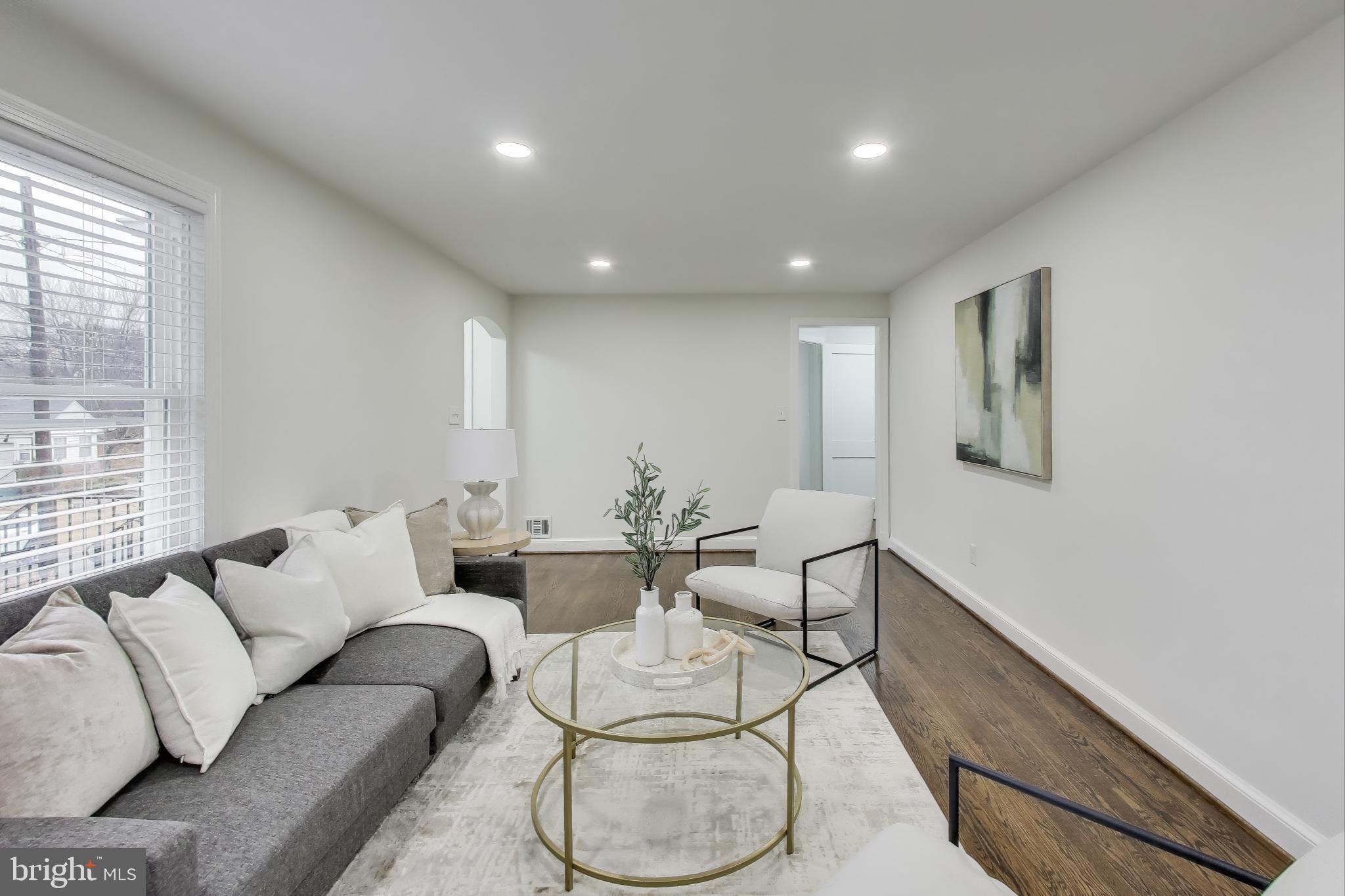 JEFFERYS - Residential