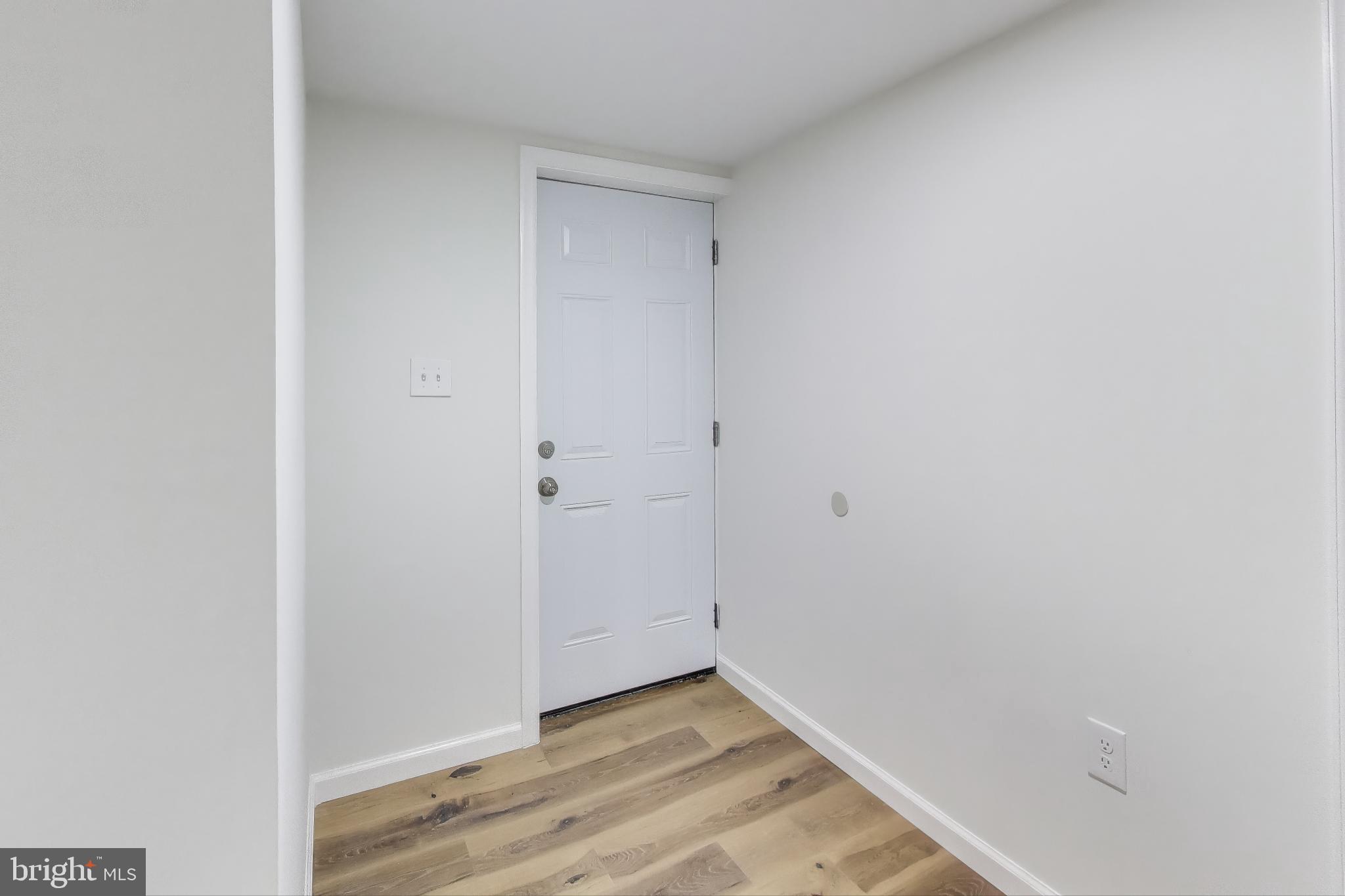 JEFFERYS - Residential