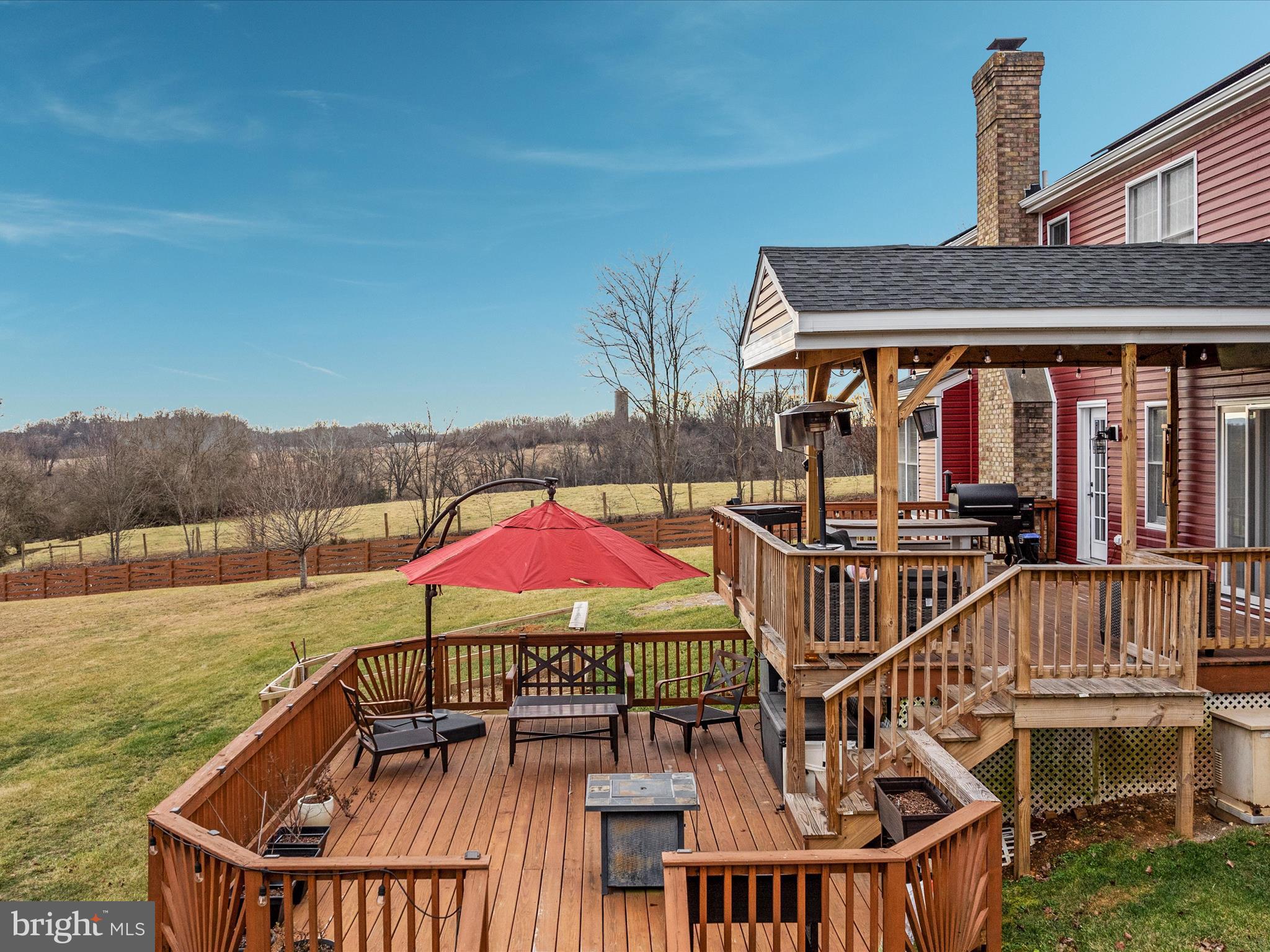 STEEPLE CHASE - Residential