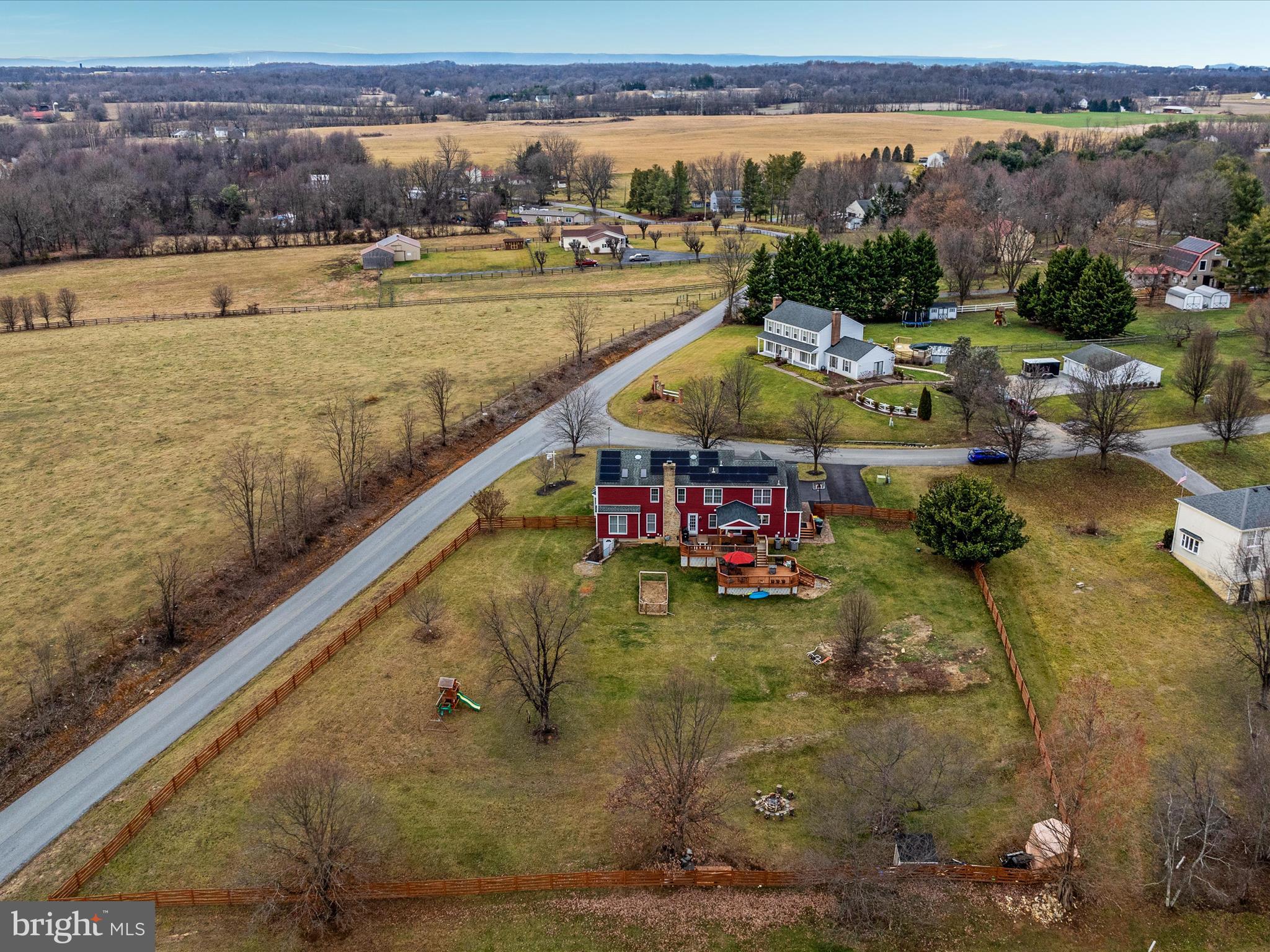 STEEPLE CHASE - Residential