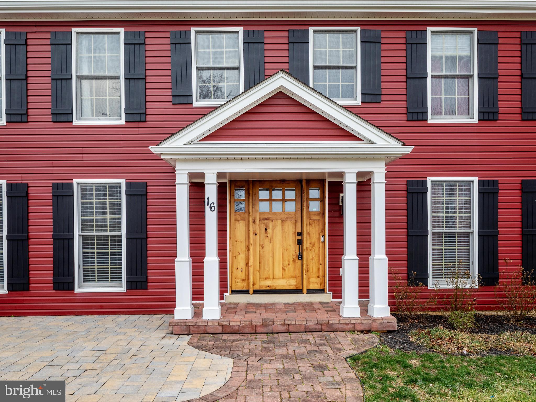 STEEPLE CHASE - Residential