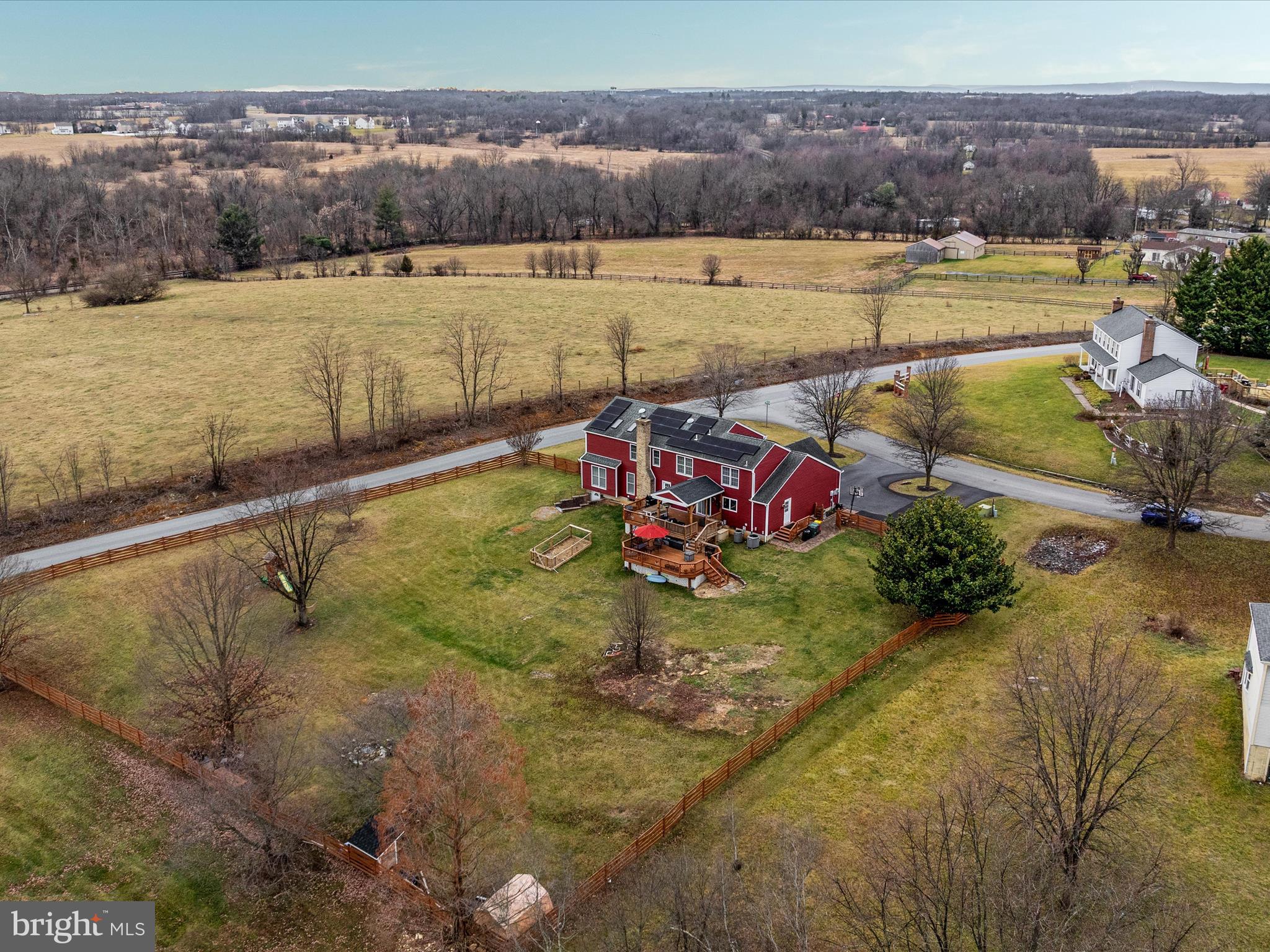 STEEPLE CHASE - Residential