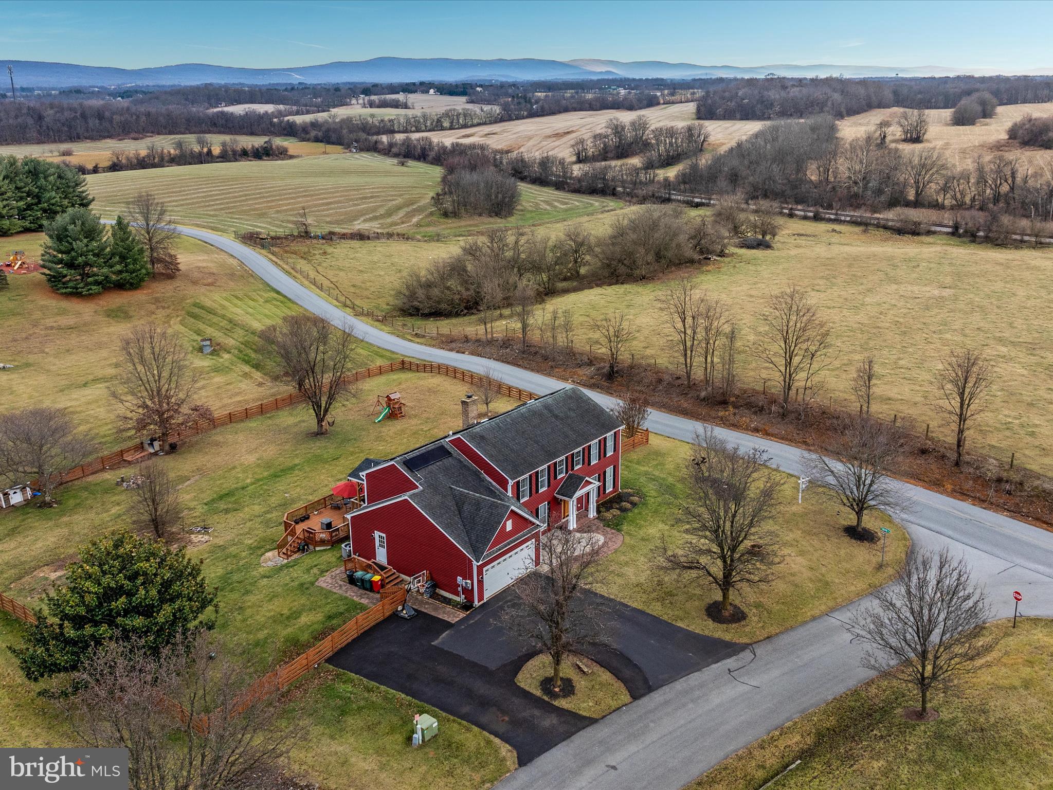 STEEPLE CHASE - Residential