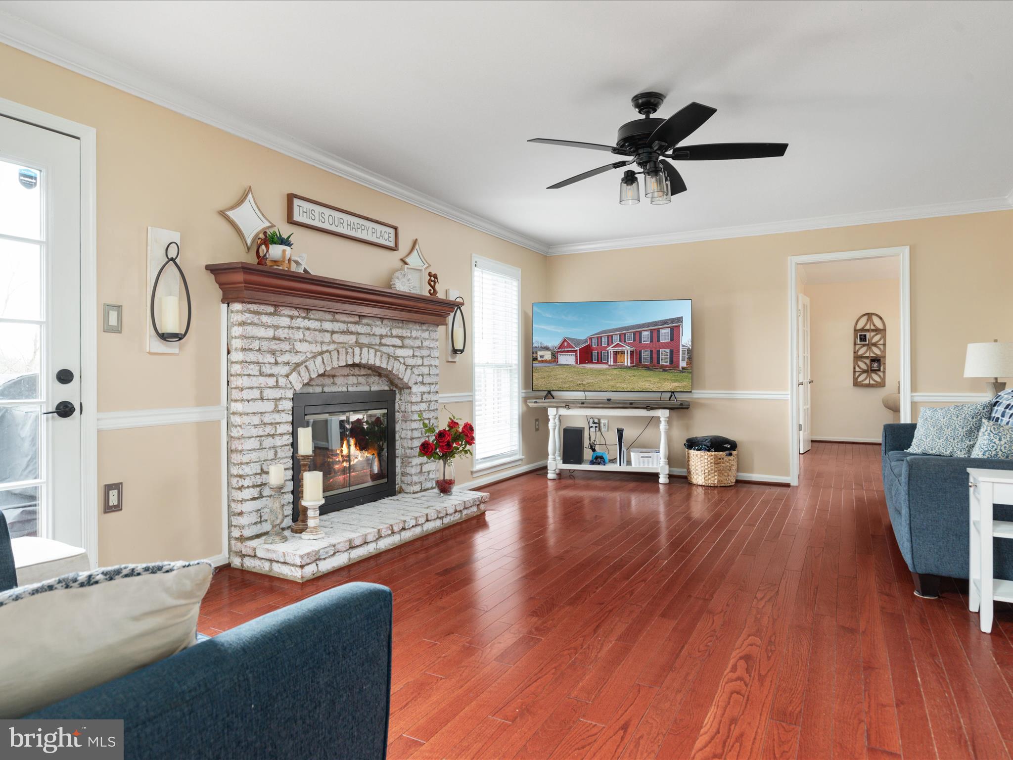 STEEPLE CHASE - Residential