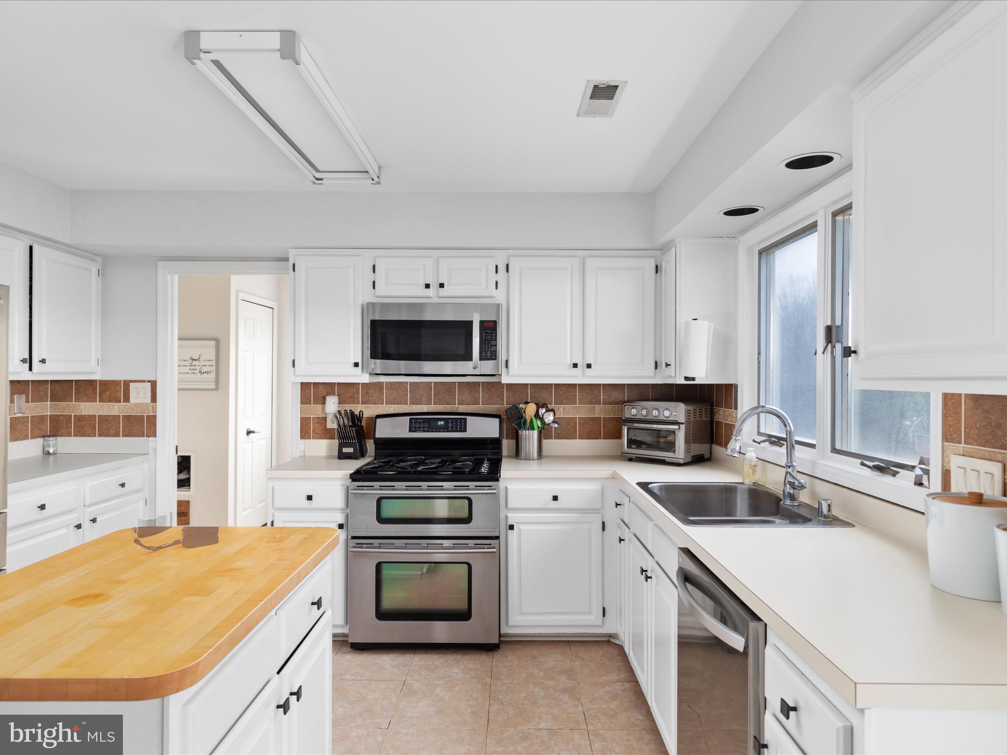 STEEPLE CHASE - Residential