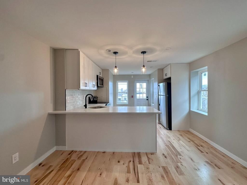 Photo of 2821 W Girard Avenue #3RD FLOOR, PHILADELPHIA, PA 19130 (MLS # PAPH2571606)