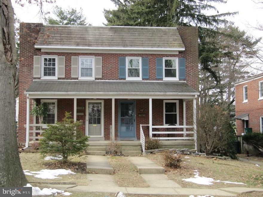 3 bedroom brick semi detached home in quiet Lancaster neighborhood.  Hardwood floors, newly renovated eat in kitchen and finished lower level with half bath. Updated bathrooms, rear deck and new replacement windows. Updated high-efficiency furnace and central air units. Easy access to Rte. 30 and Lancaster City.